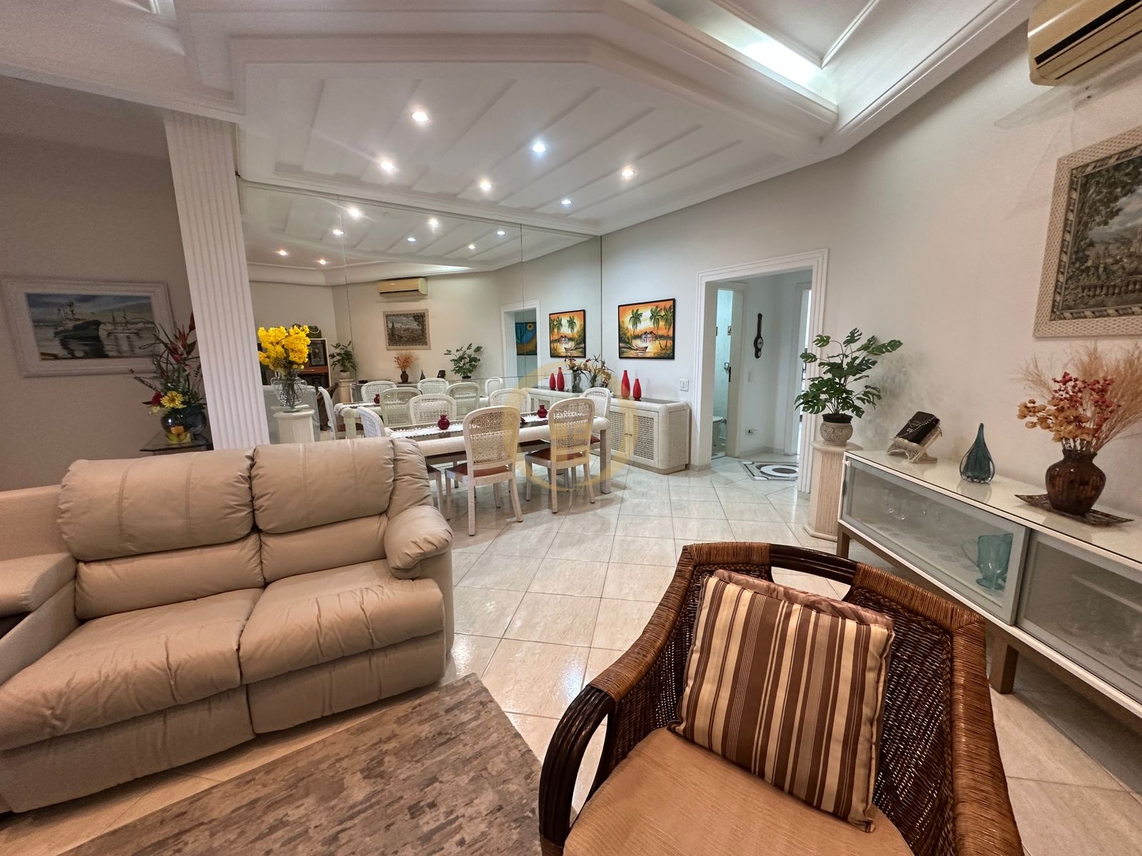 Apartamento Frente ao Mar-3-dormitorios-Vila Luis Antônio