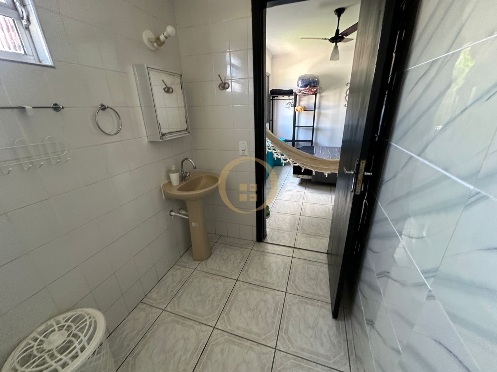 Apartamento na Praia da Enseada, Guarujá - SP