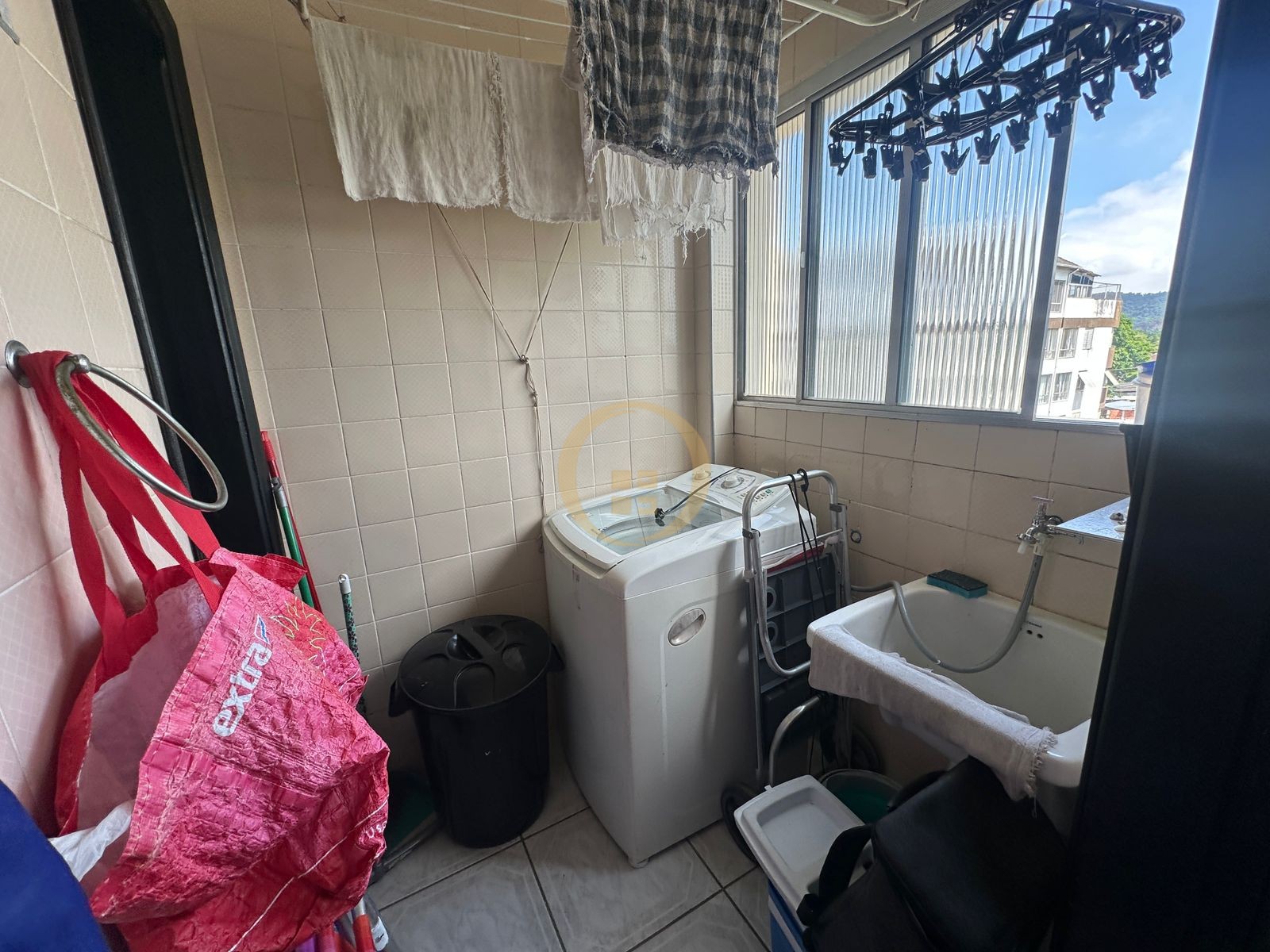 Apartamento na Praia da Enseada, Guarujá - SP