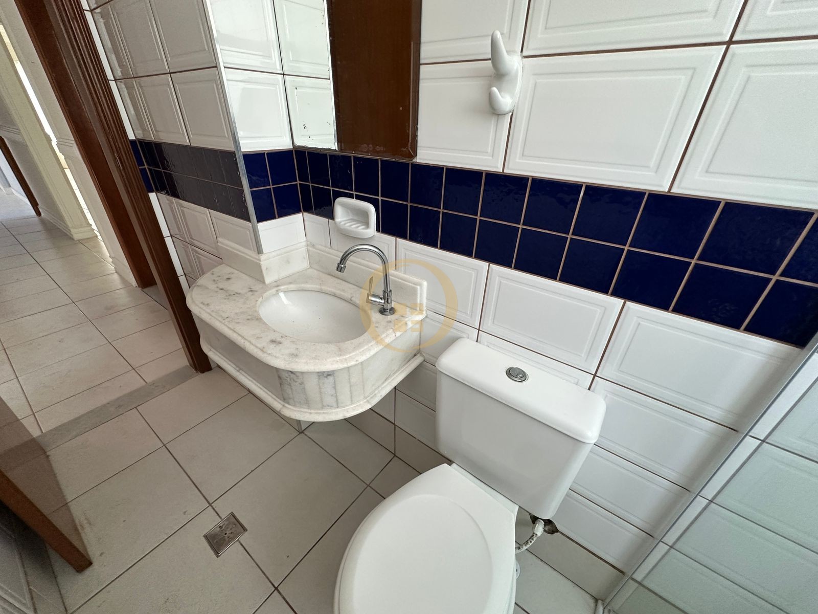 Apartamento na Praia da Pitanguerias - Guarujá