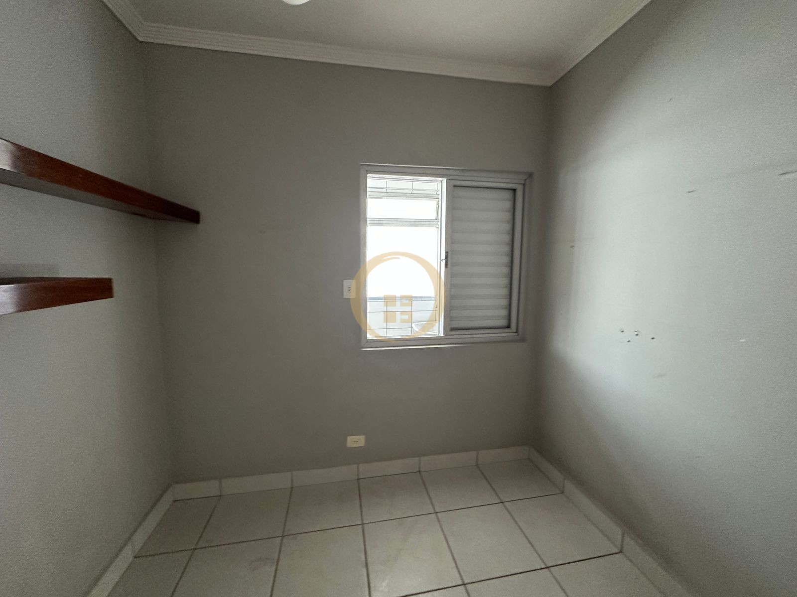 Apartamento na Praia da Pitanguerias - Guarujá