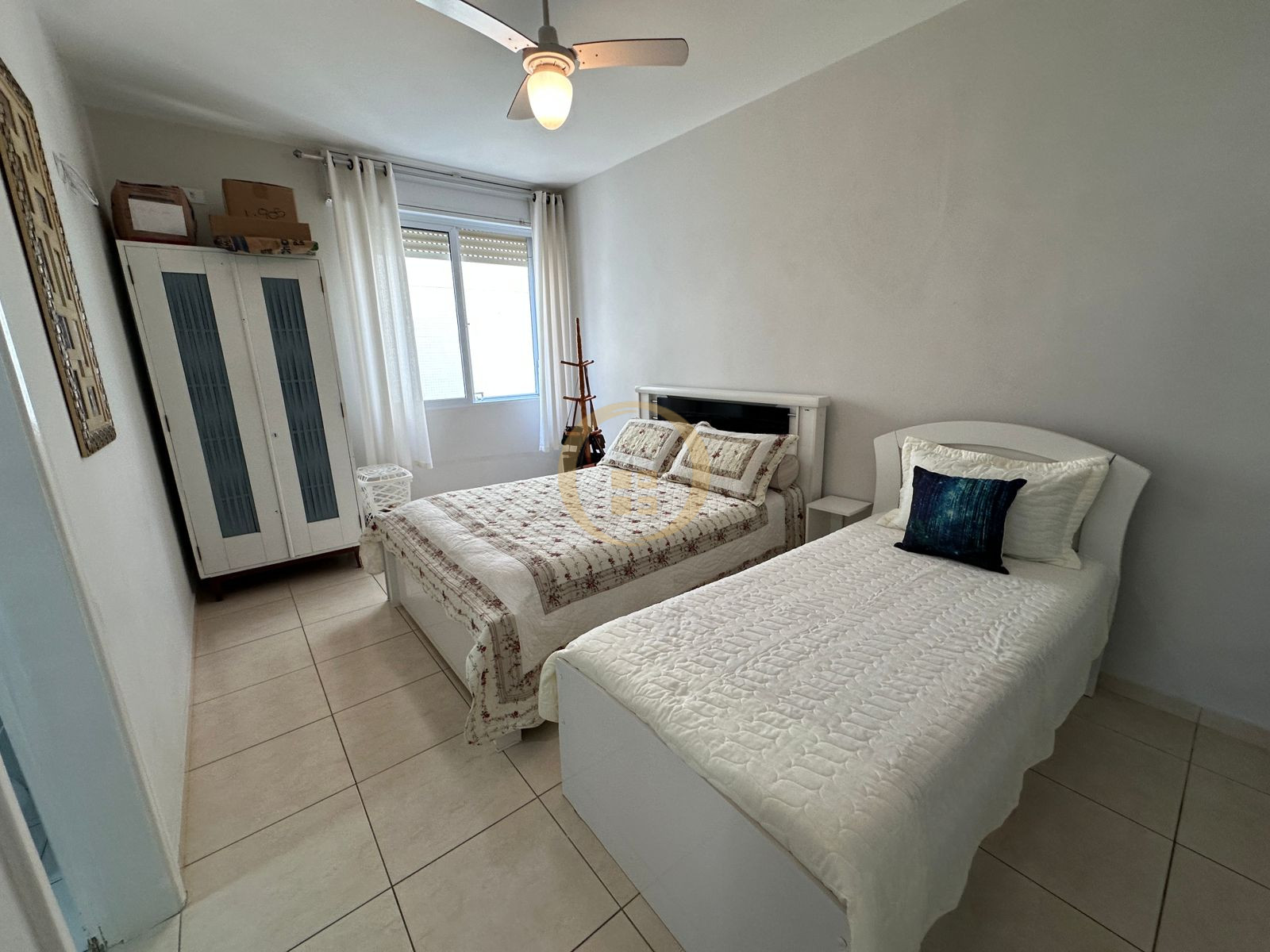 Apartamento Frente ao Mar nas Pitangueiras, Guarujá - SP
