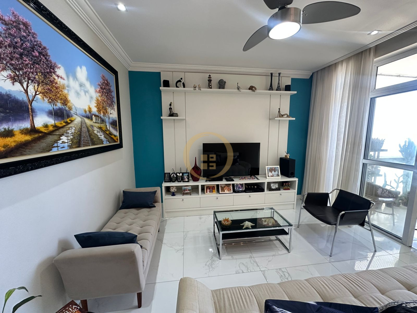 Apartamento Frente ao Mar nas Pitangueiras, Guarujá - SP