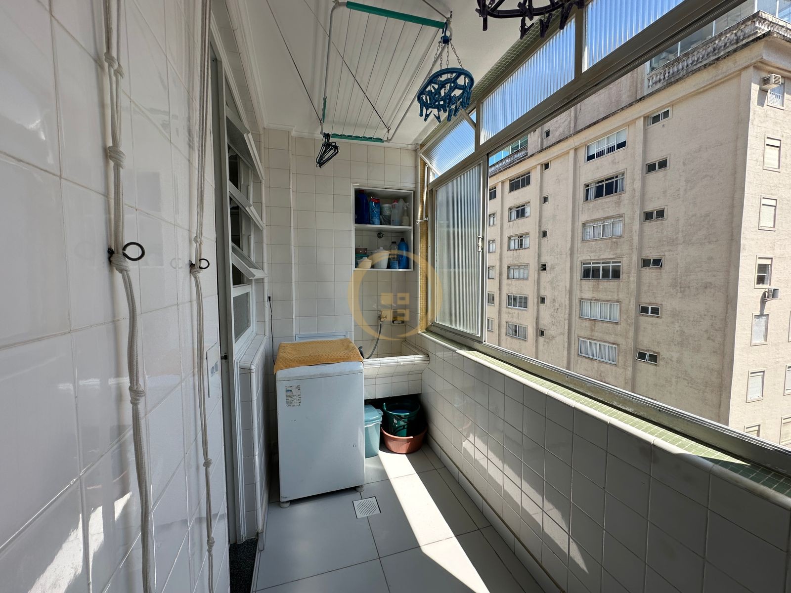 Apartamento Frente ao Mar nas Pitangueiras, Guarujá - SP