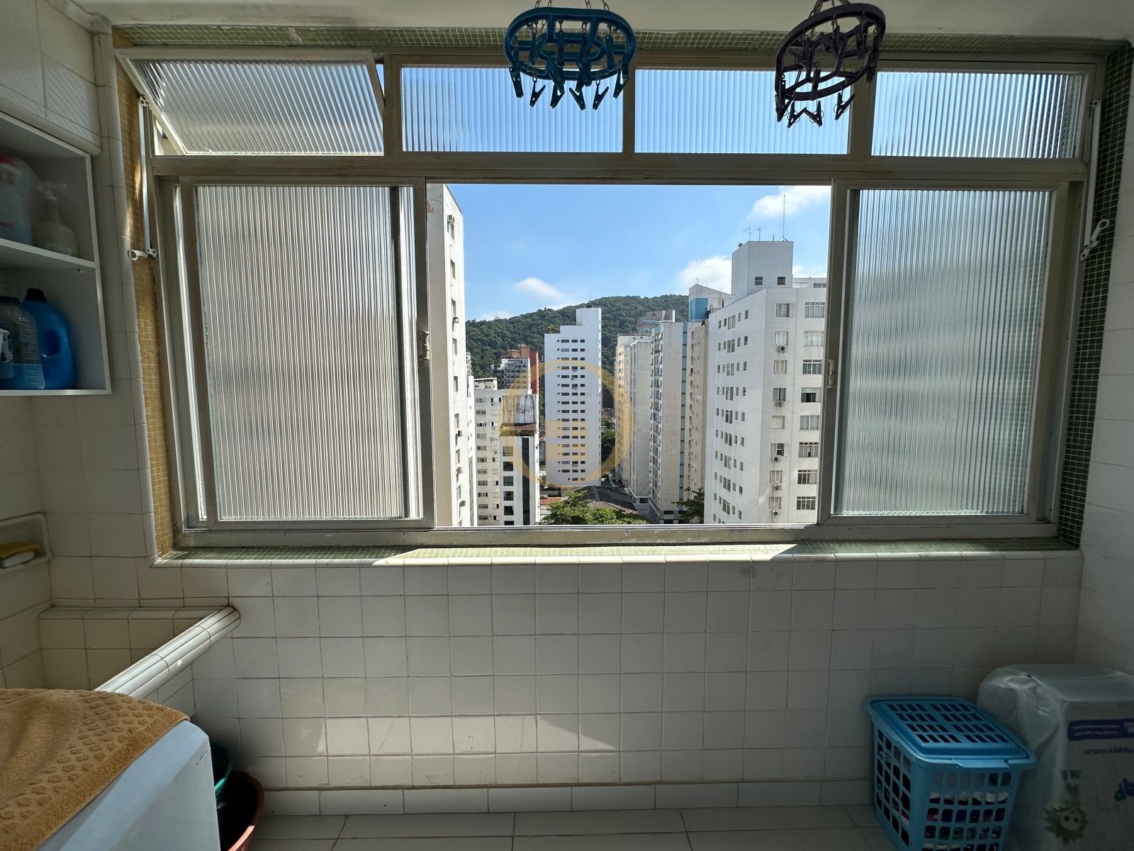 Apartamento Frente ao Mar nas Pitangueiras, Guarujá - SP
