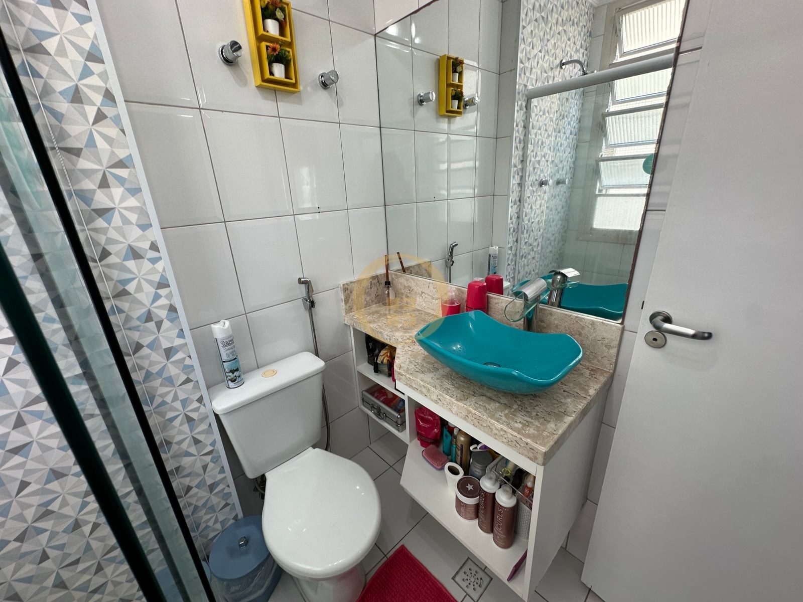 Apartamento Frente ao Mar nas Pitangueiras, Guarujá - SP