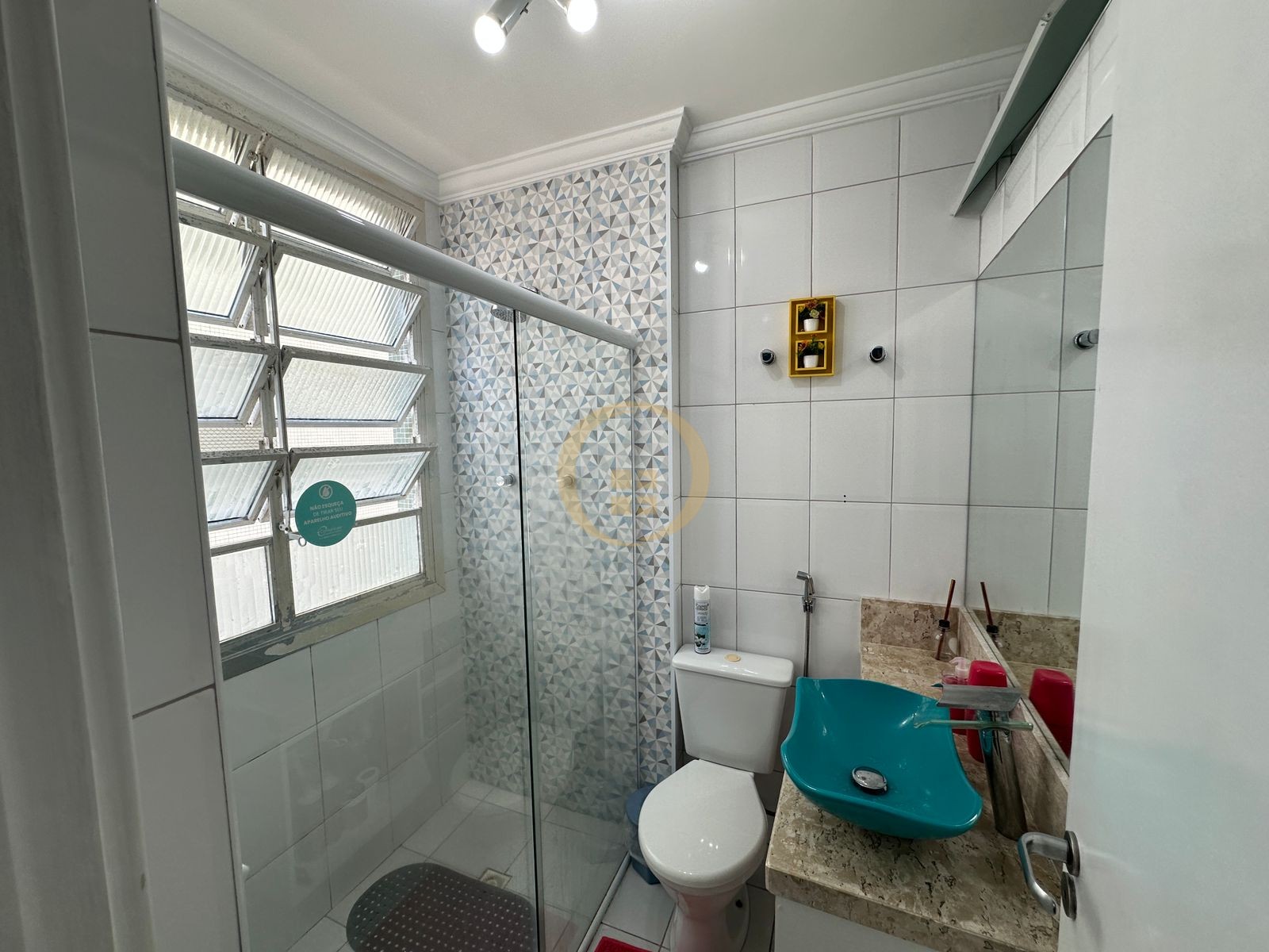 Apartamento Frente ao Mar nas Pitangueiras, Guarujá - SP