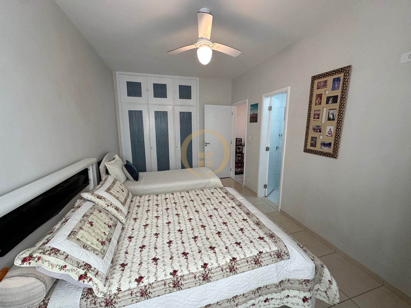 Apartamento Frente ao Mar nas Pitangueiras, Guarujá - SP