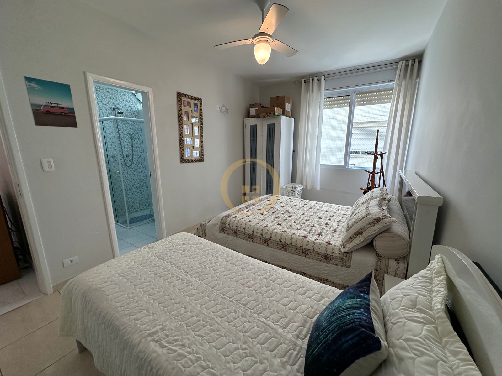 Apartamento Frente ao Mar nas Pitangueiras, Guarujá - SP