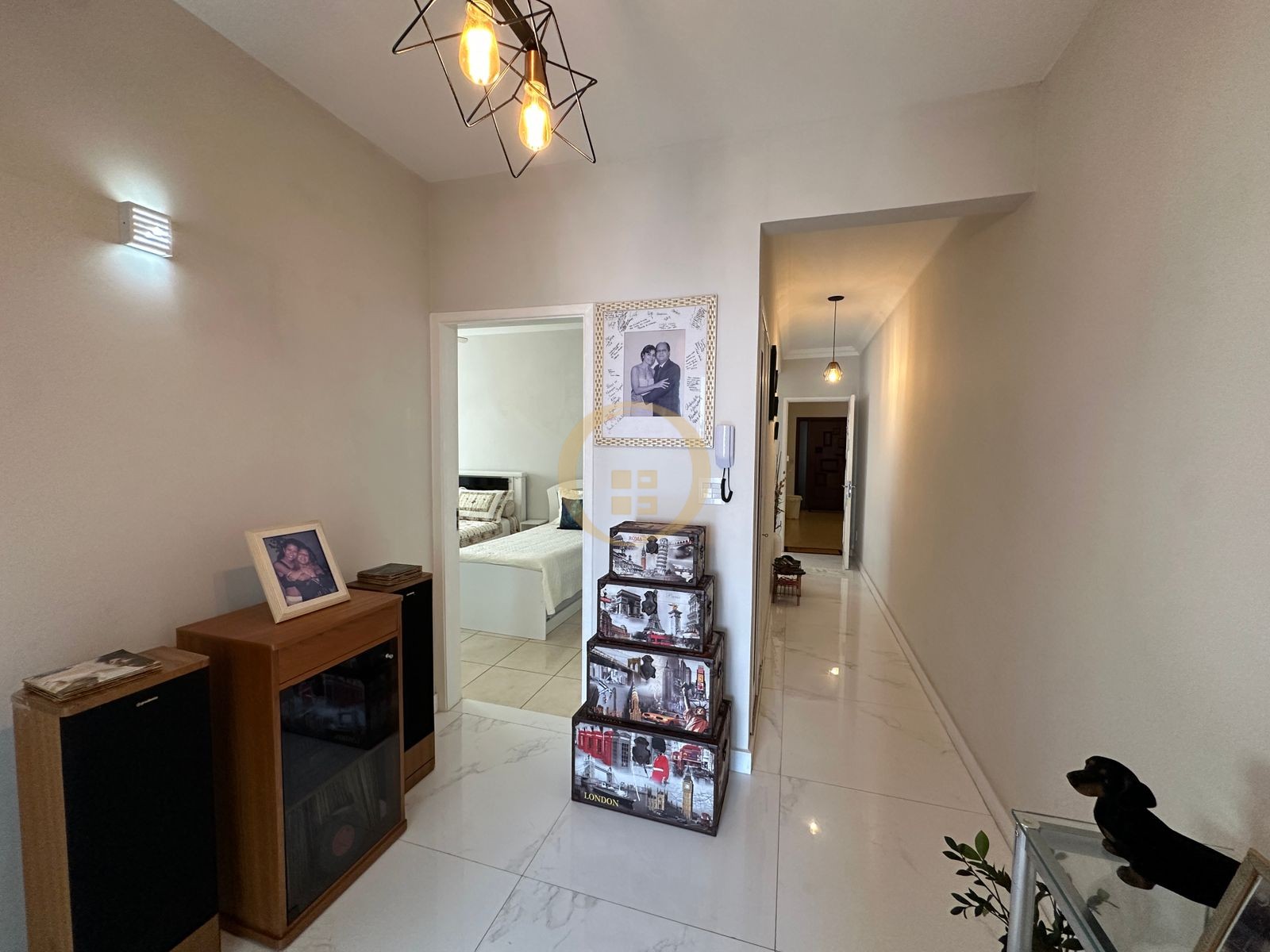 Apartamento Frente ao Mar nas Pitangueiras, Guarujá - SP
