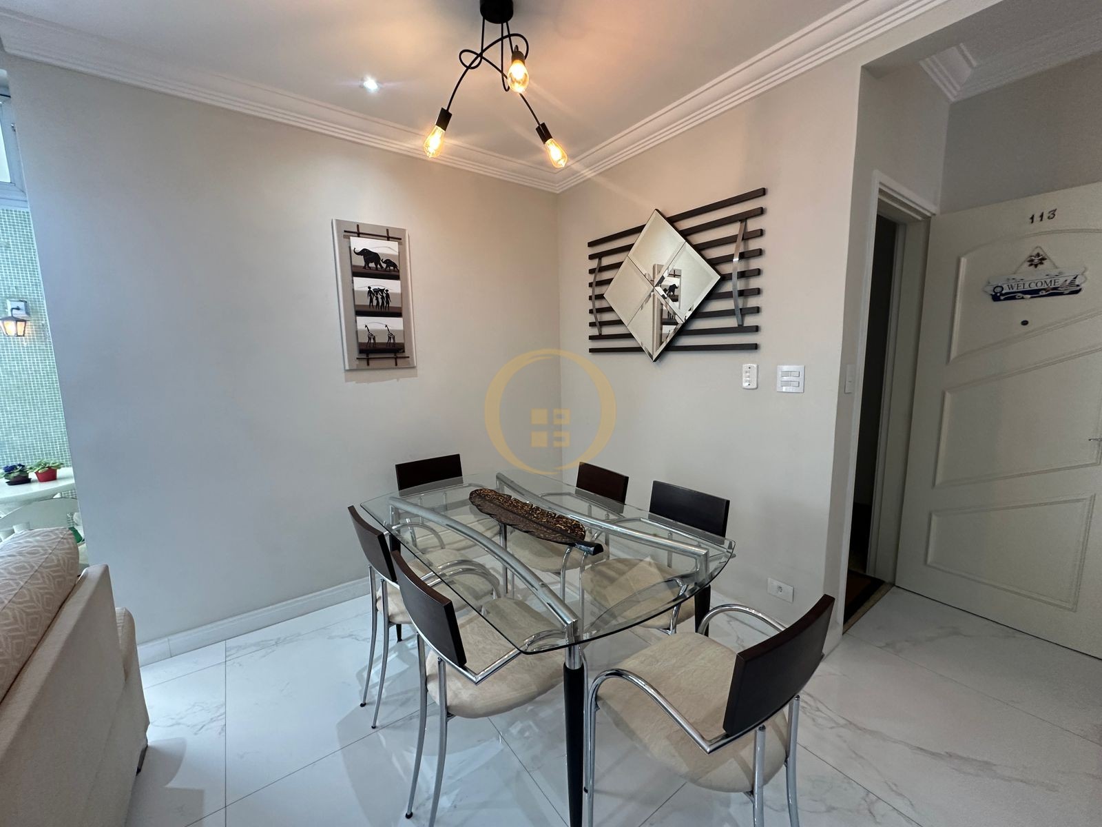 Apartamento Frente ao Mar nas Pitangueiras, Guarujá - SP