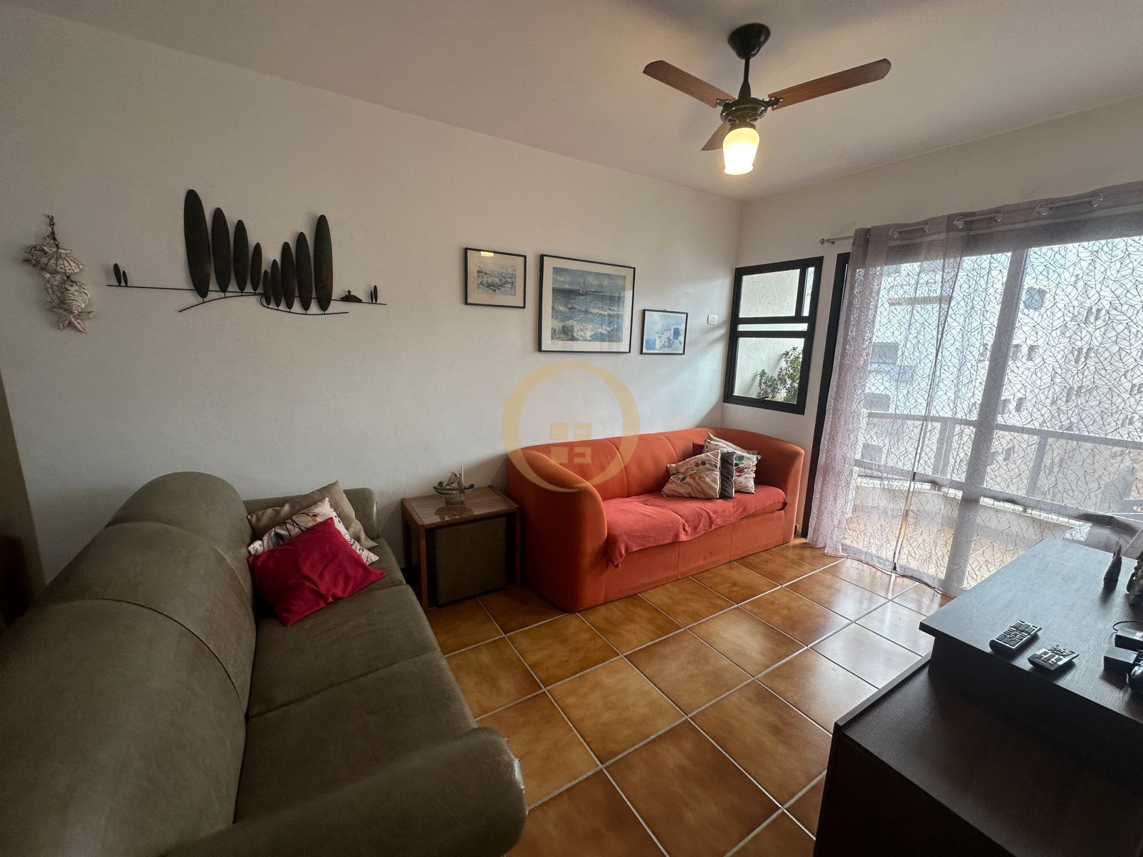 Apartamento na Praia da Enseada, Guarujá - SP