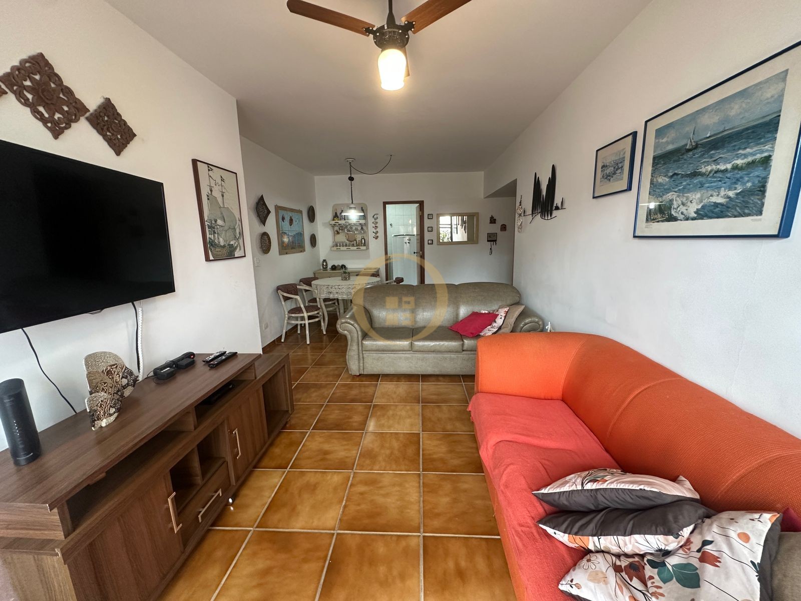 Apartamento na Praia da Enseada, Guarujá - SP