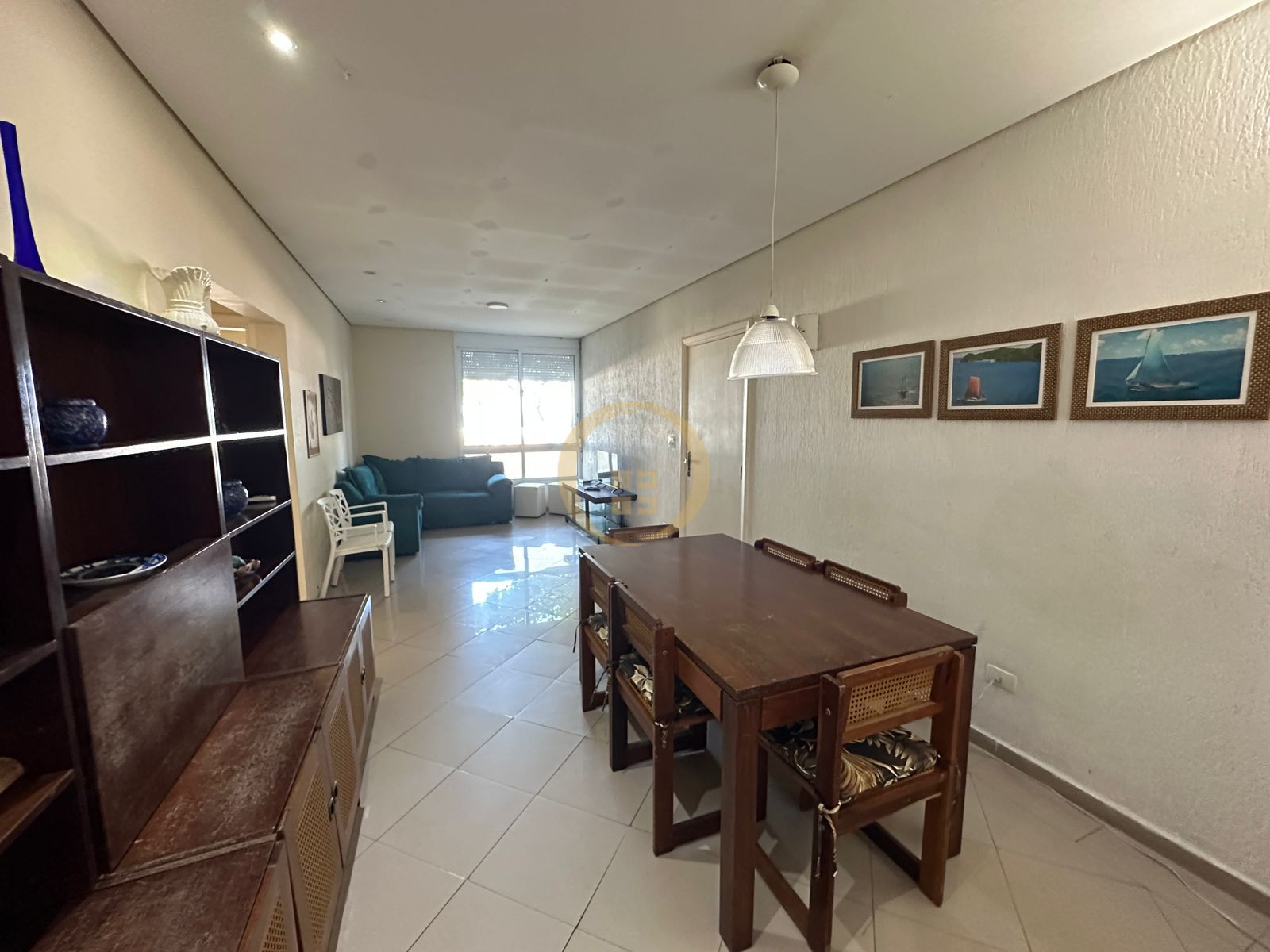 Apartamento Frente ao Mar nas Pitangueiras, Guarujá - SP