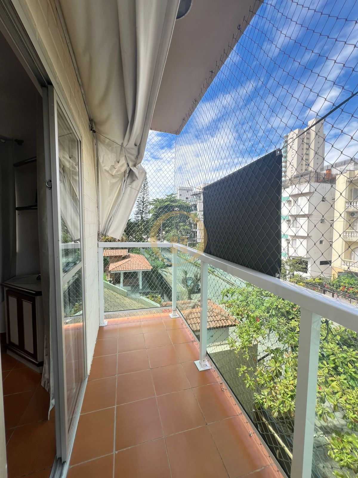 Apartamento na Praia da Enseada, Guarujá - SP