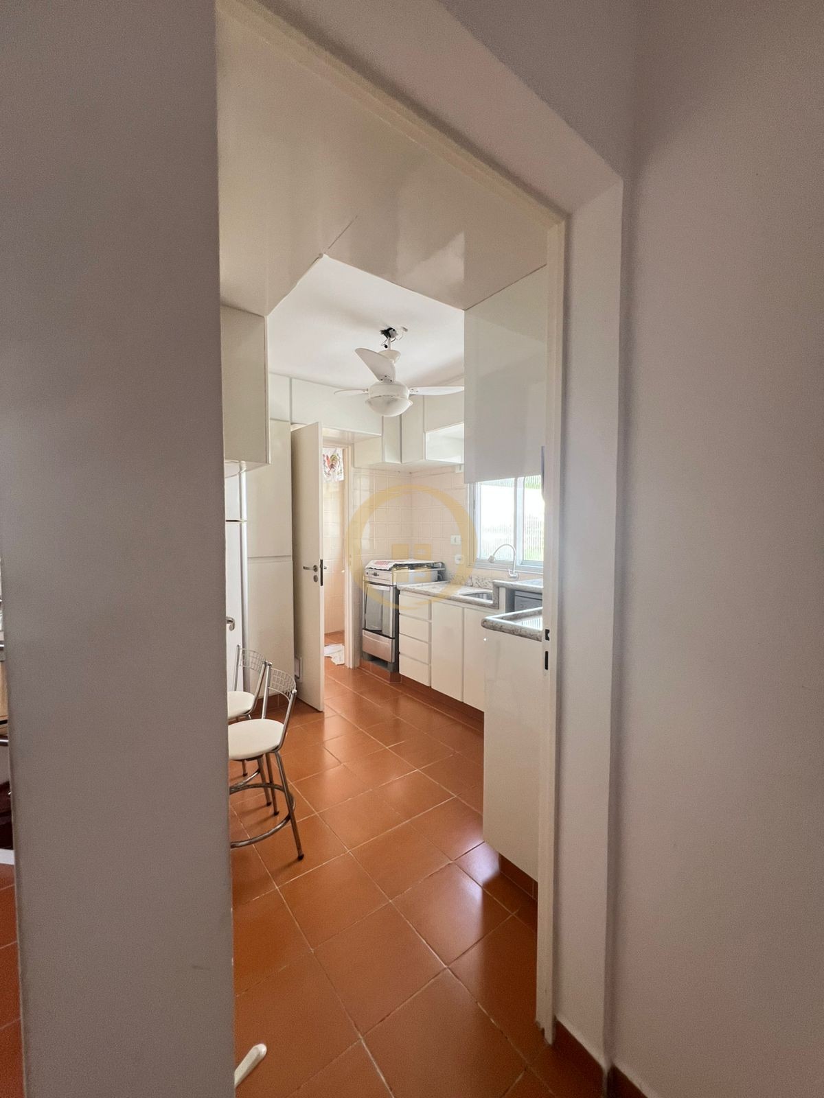 Apartamento na Praia da Enseada, Guarujá - SP