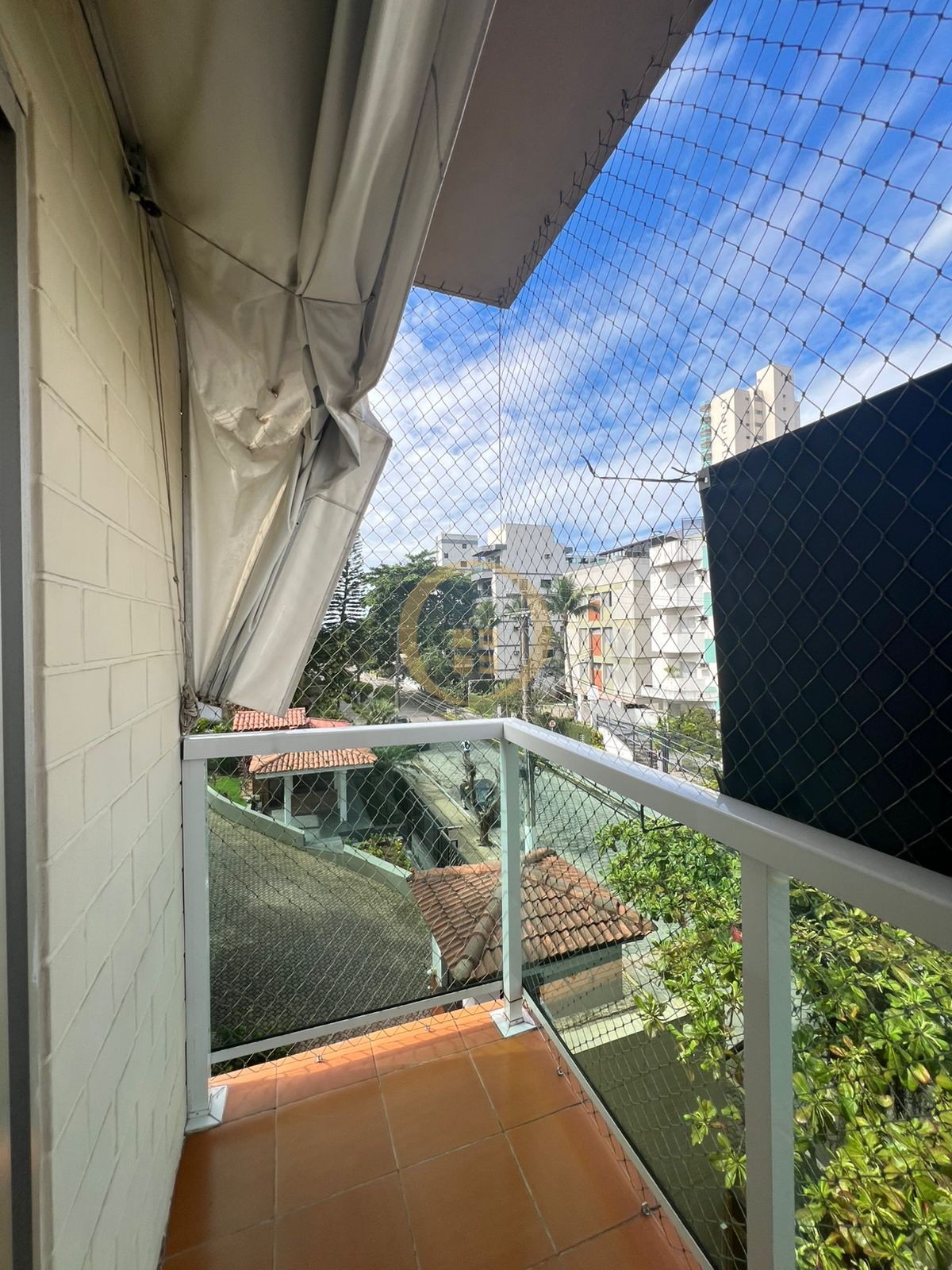 Apartamento na Praia da Enseada, Guarujá - SP