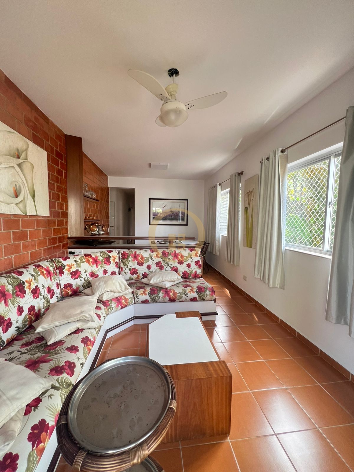 Apartamento na Praia da Enseada, Guarujá - SP