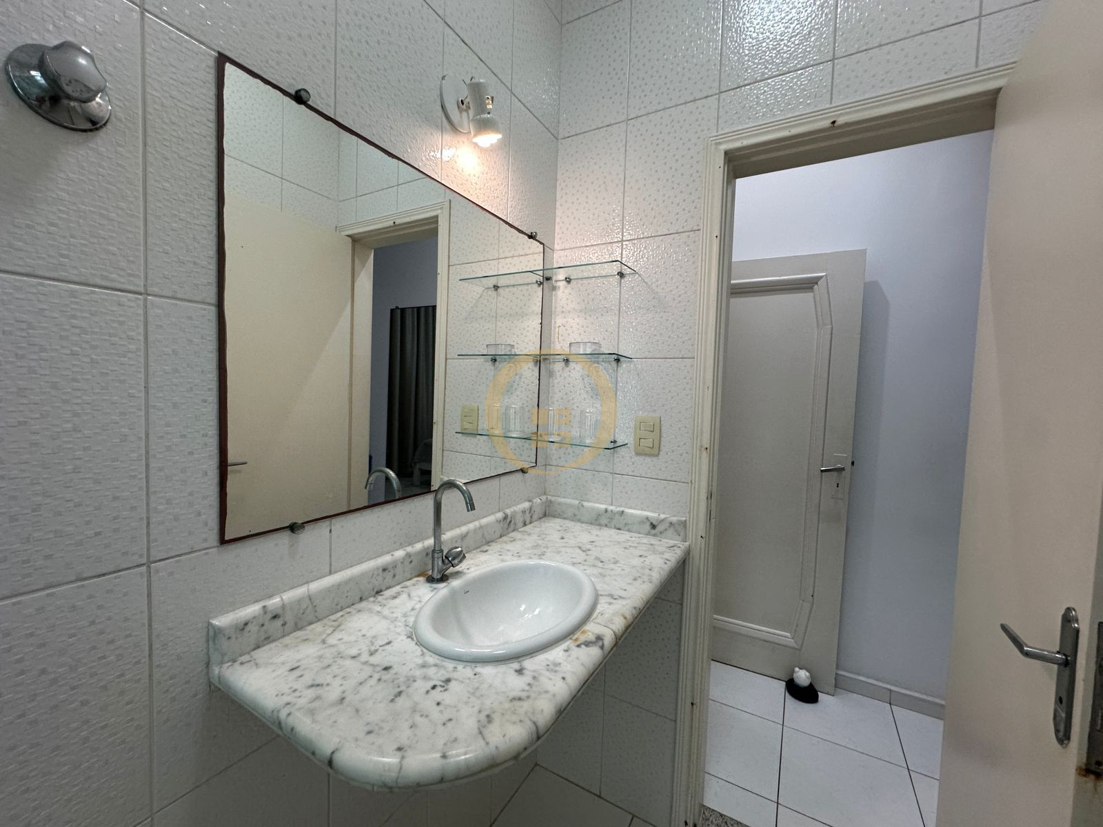 Apartamento Frente ao Mar nas Pitangueiras, Guarujá - SP