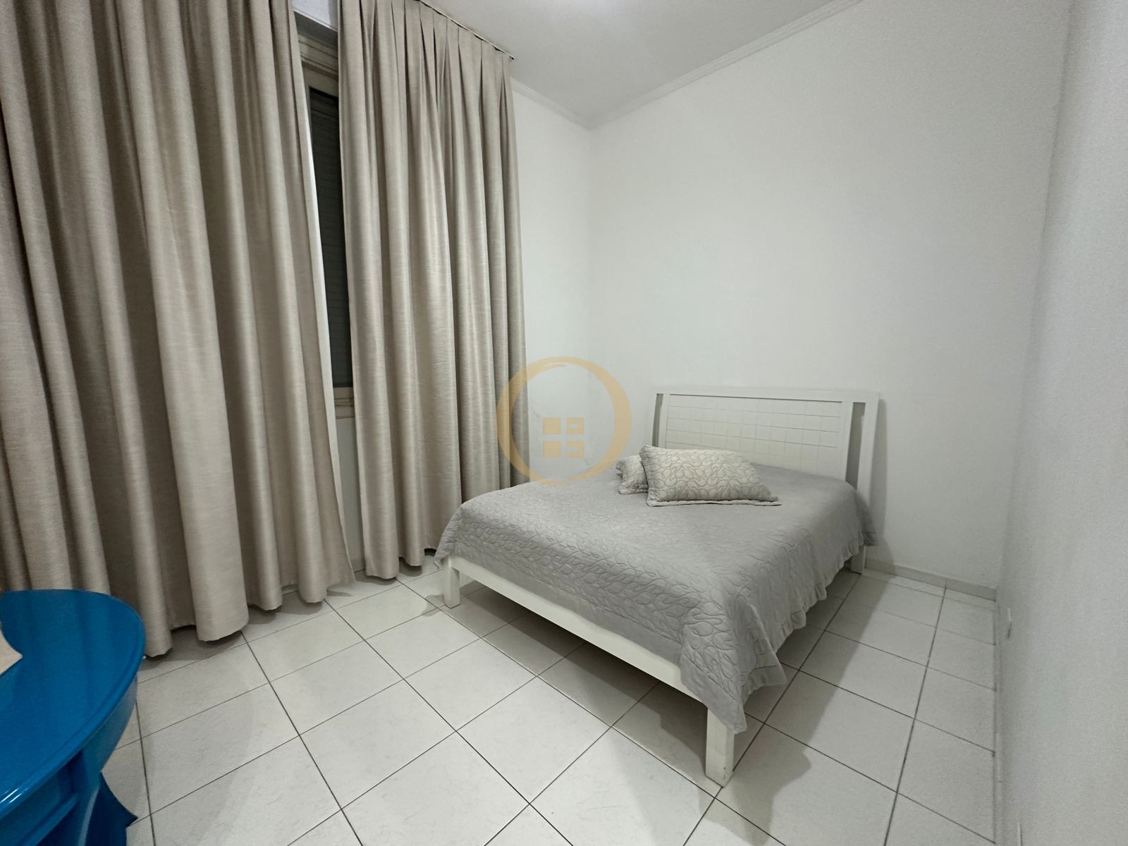 Apartamento Frente ao Mar nas Pitangueiras, Guarujá - SP
