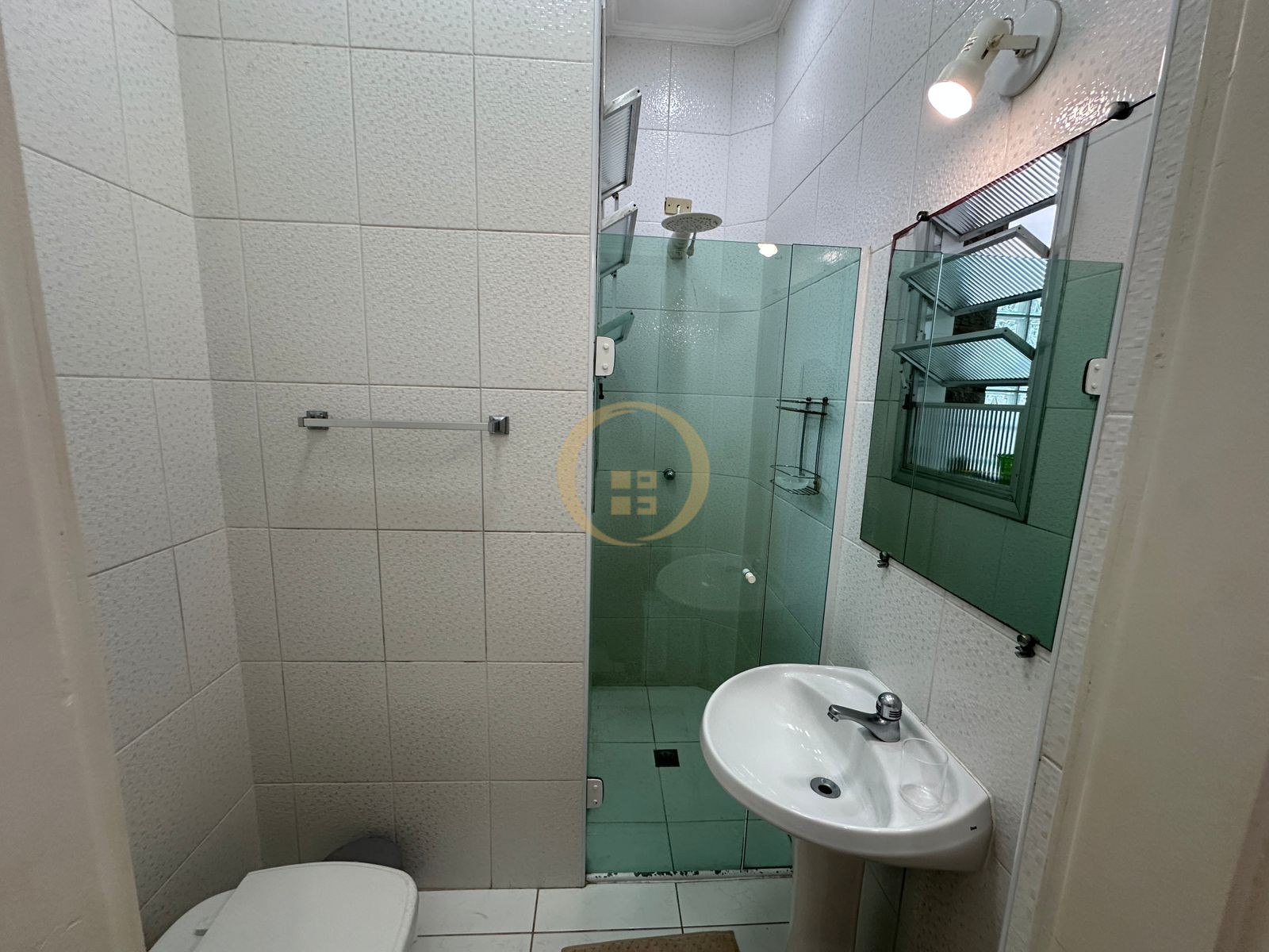 Apartamento Frente ao Mar nas Pitangueiras, Guarujá - SP