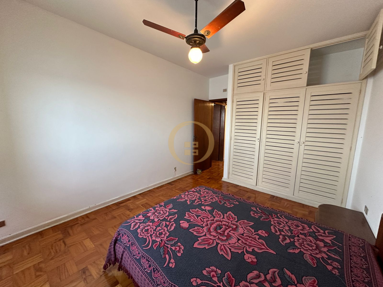 Apartamento Frente ao Mar nas Pitangueiras, Guarujá - SP