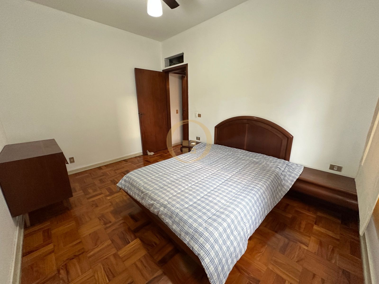 Apartamento Frente ao Mar nas Pitangueiras, Guarujá - SP