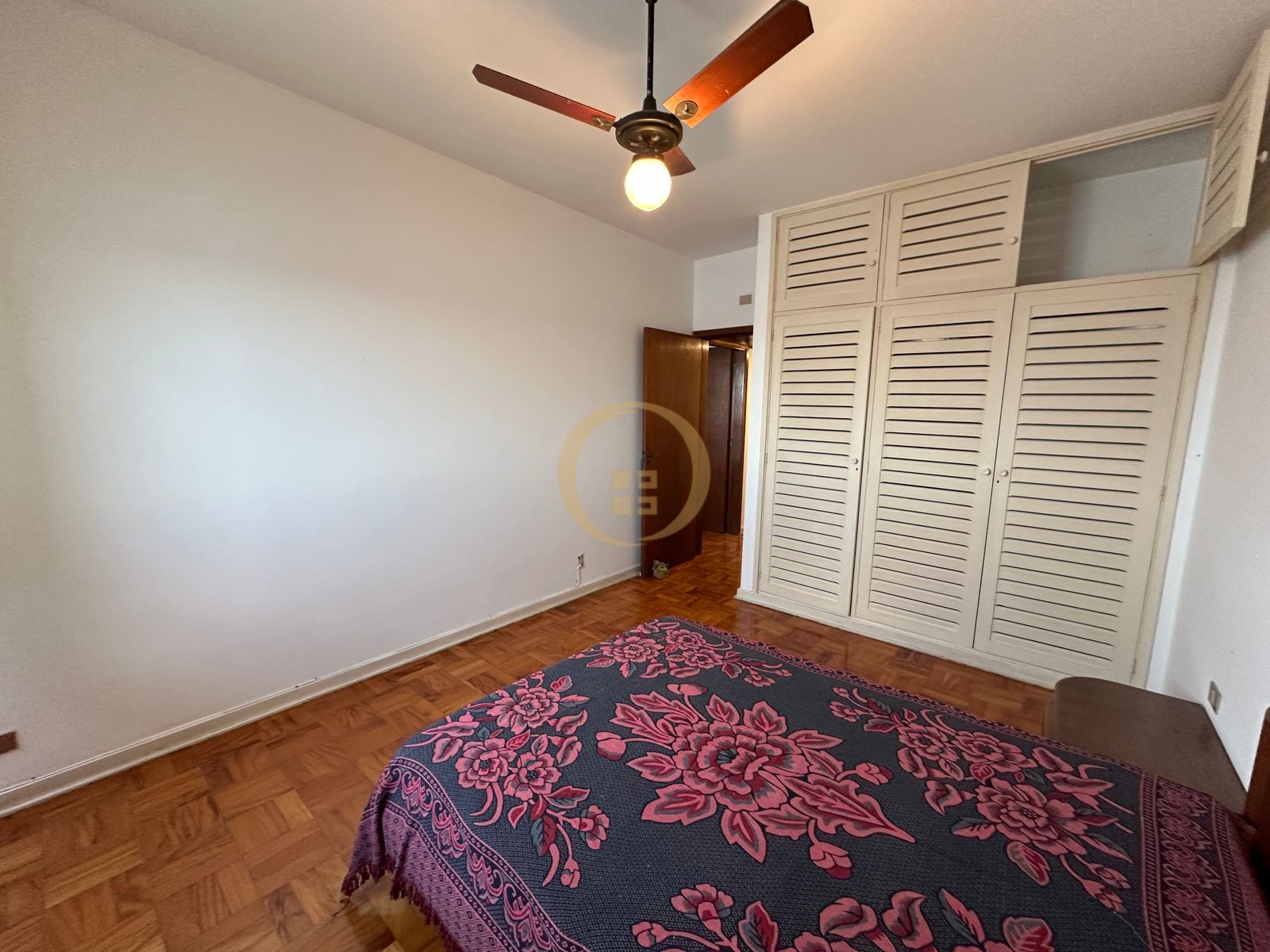 Apartamento Frente ao Mar nas Pitangueiras, Guarujá - SP