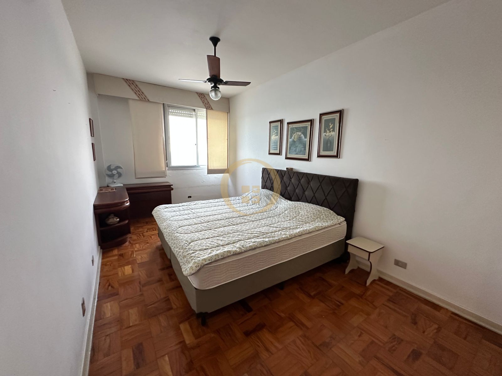 Apartamento Frente ao Mar nas Pitangueiras, Guarujá - SP