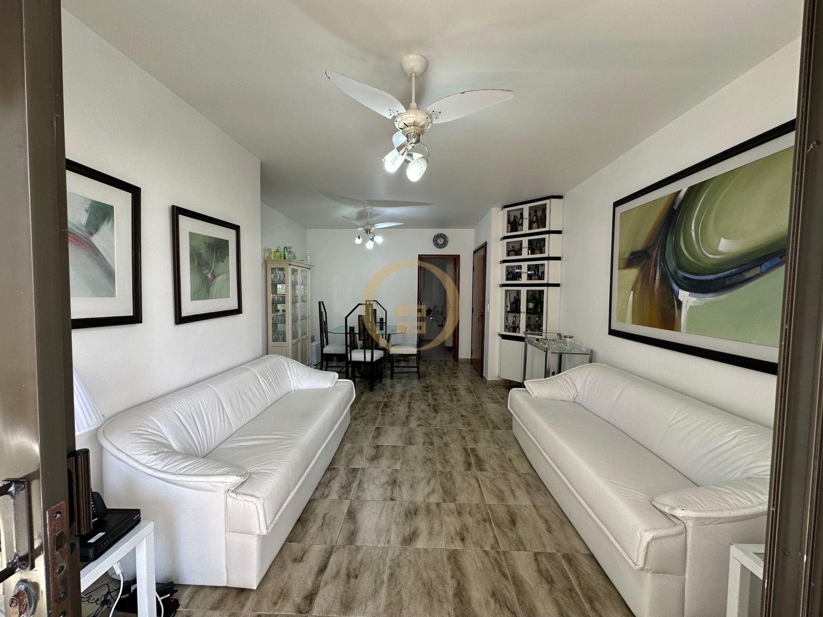 Apartamento, Praia da Pitangueiras, Guarujá - SP