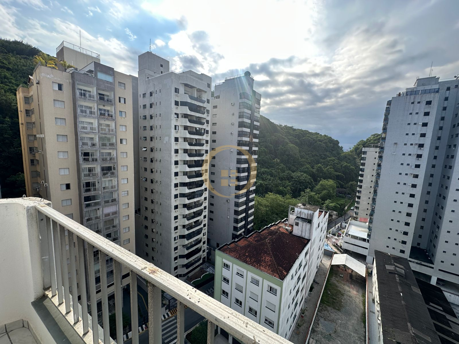 Apartamento na Praia da Pitangueiras, Guarujá-SP