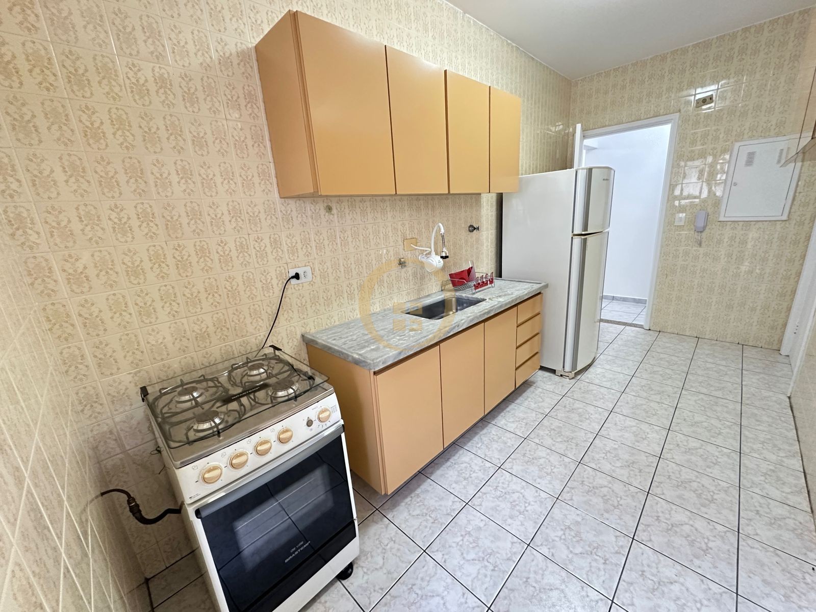 Apartamento na Praia da Pitangueiras, Guarujá-SP