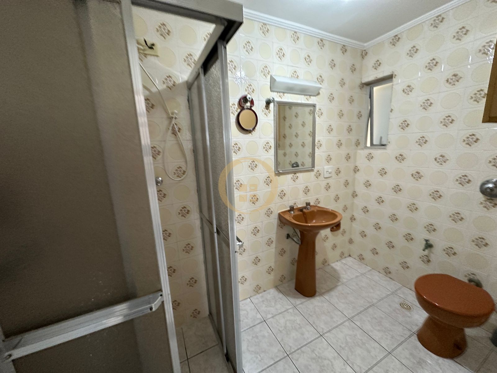 Apartamento na Praia da Pitangueiras, Guarujá-SP