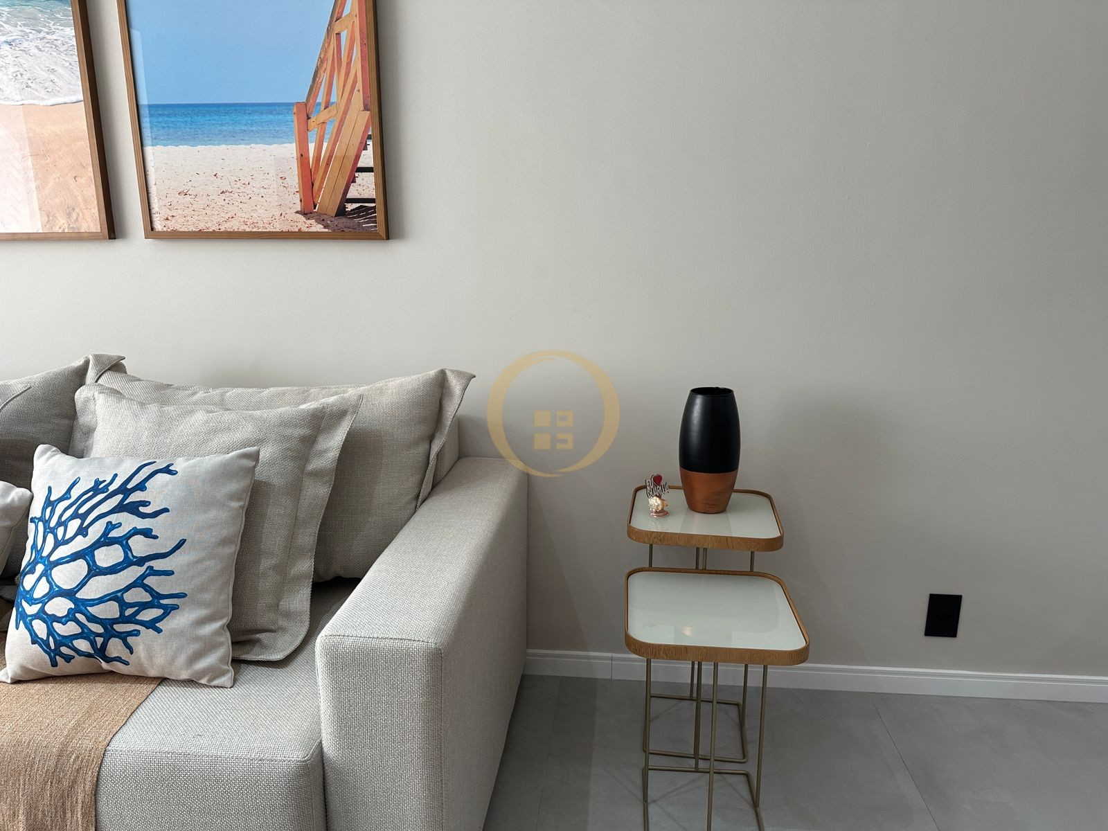 Apartamento na Praia da Enseada, Guarujá - SP