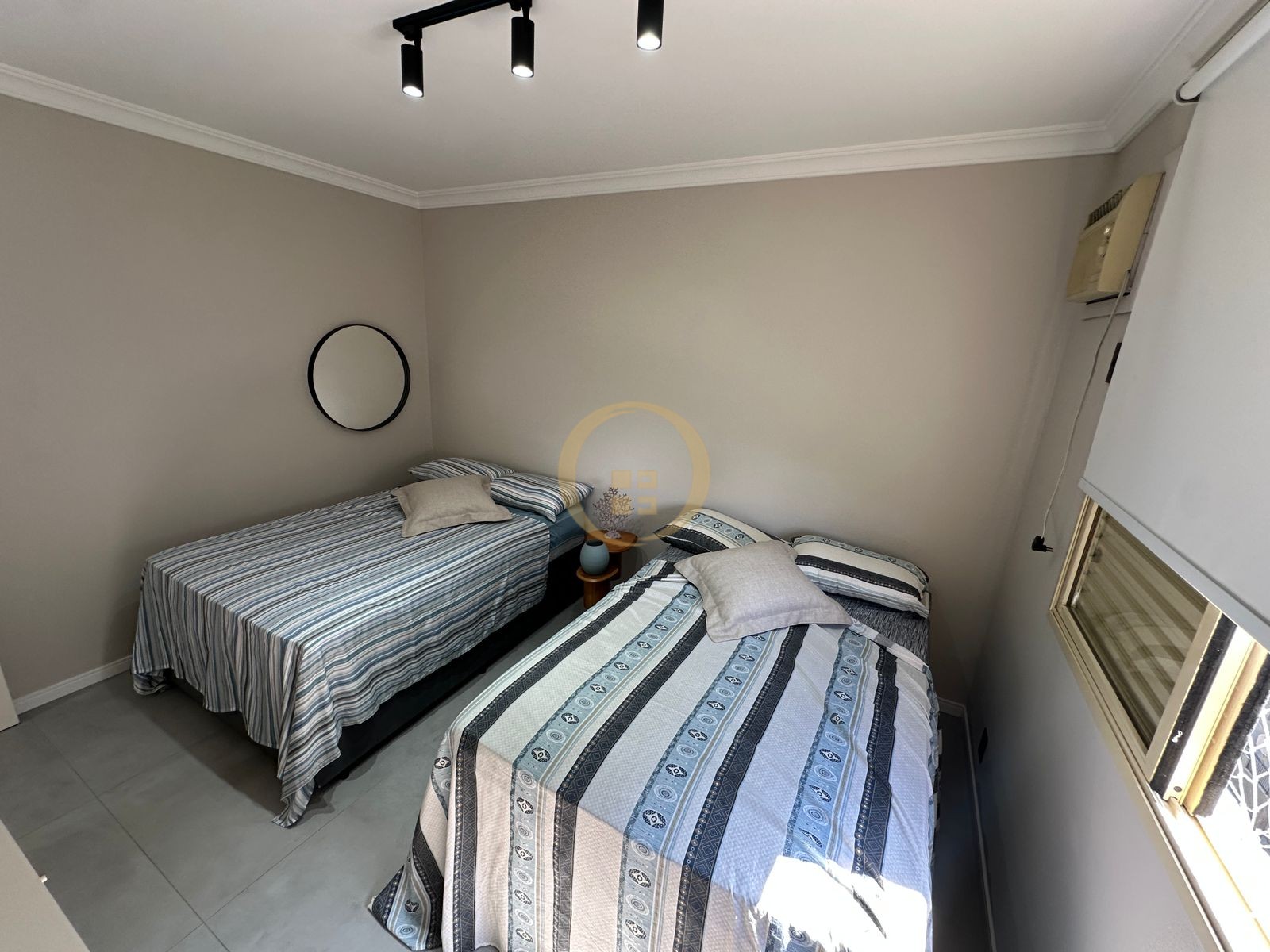 Apartamento na Praia da Enseada, Guarujá - SP