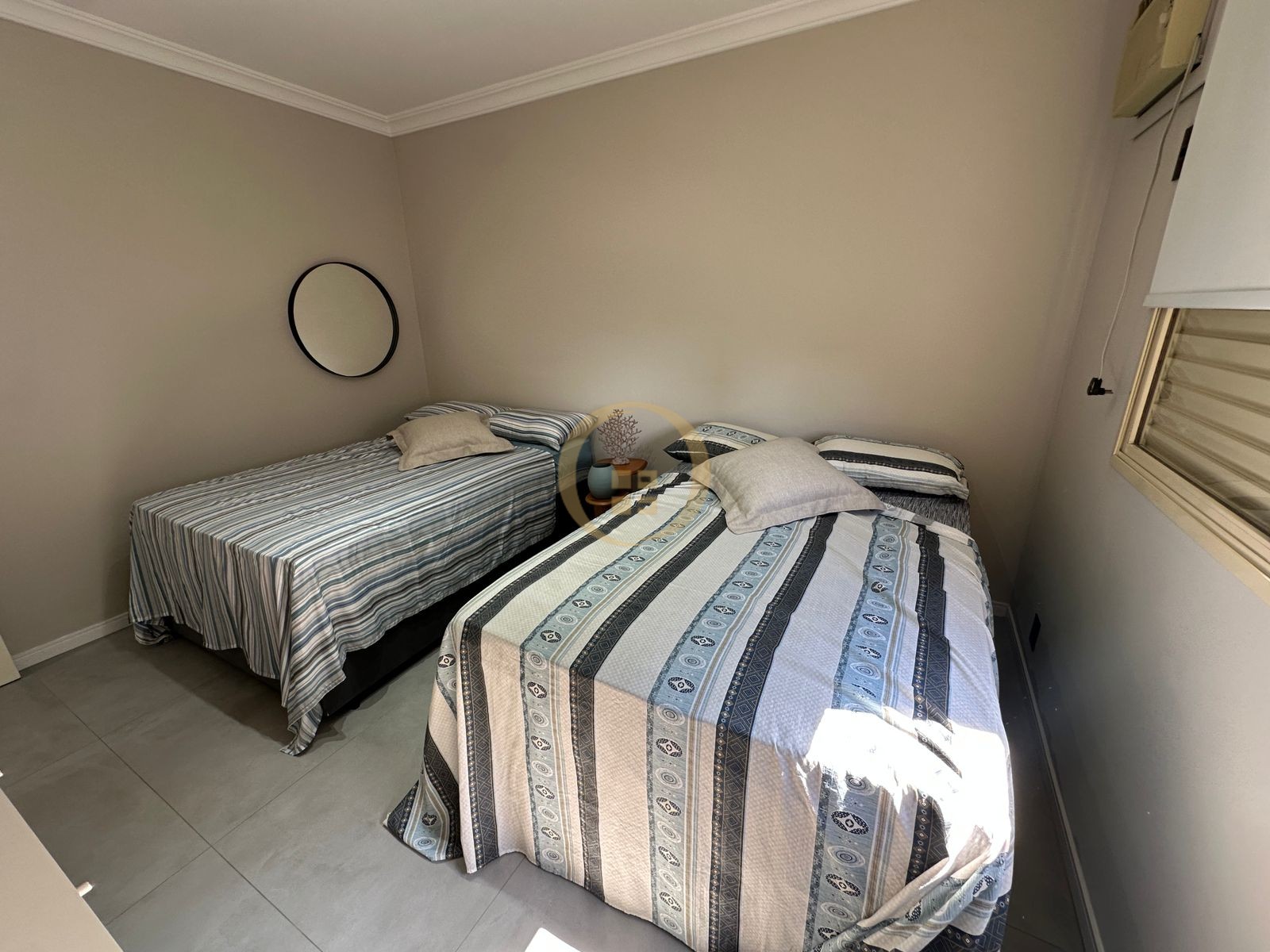 Apartamento na Praia da Enseada, Guarujá - SP
