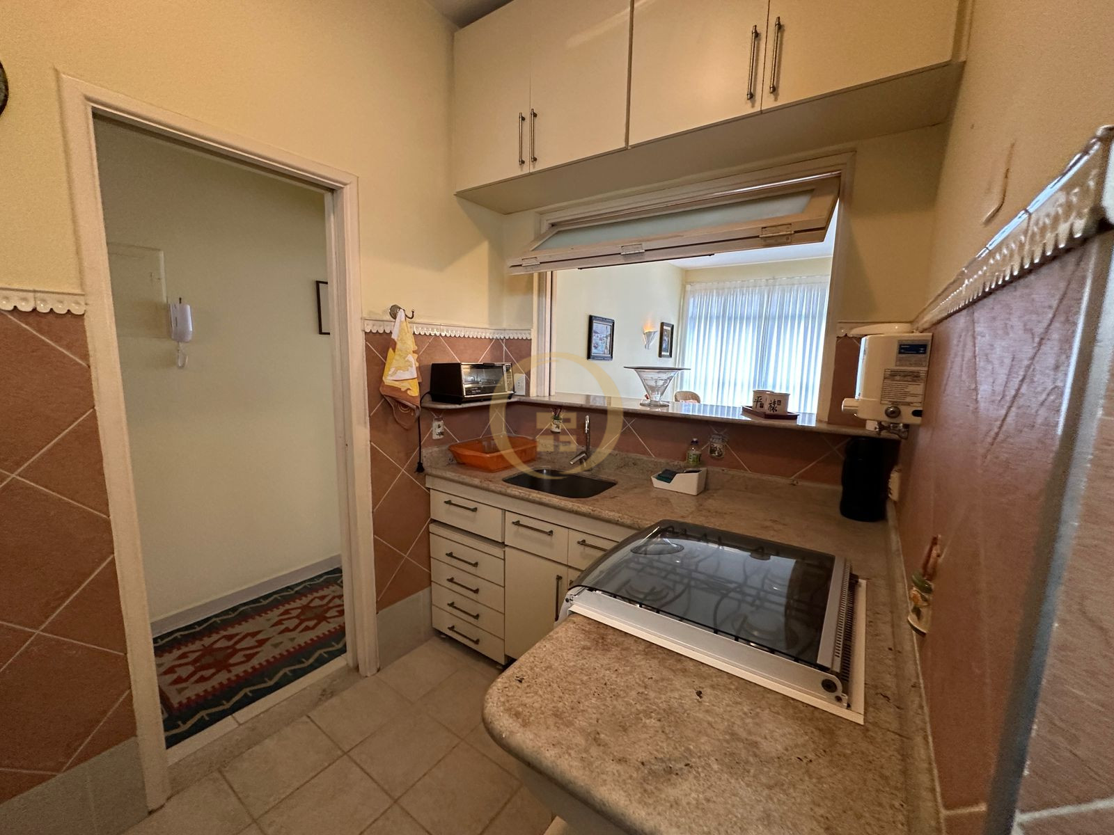 Apartamento-2-dormitorios-Pitangueiras