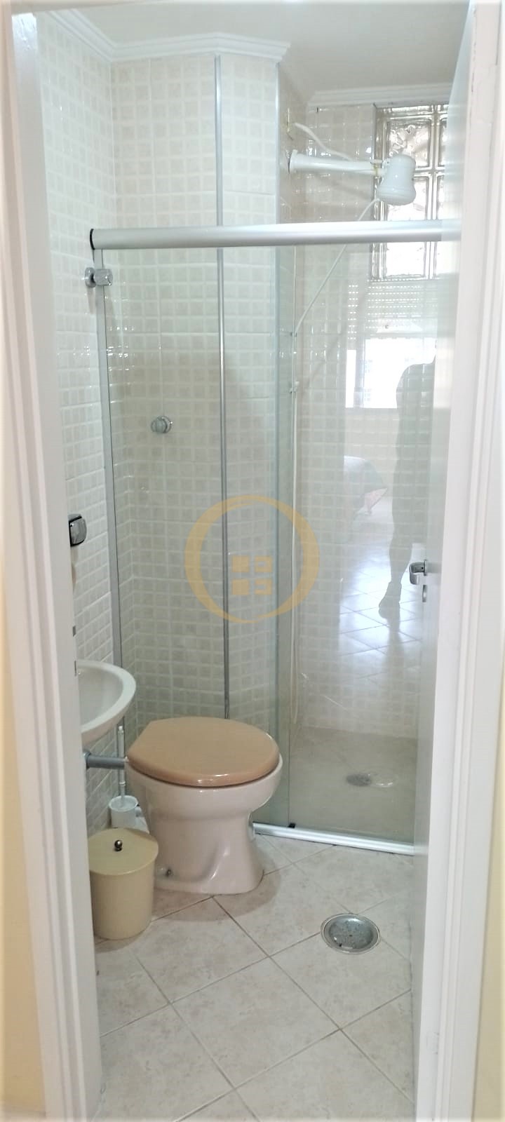 Apartamento Frente ao Mar nas Pitangueiras, Guarujá - SP