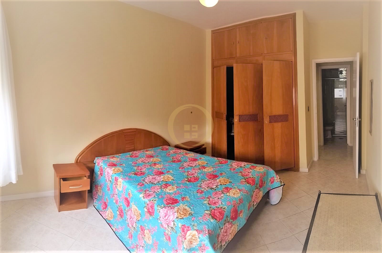 Apartamento Frente ao Mar nas Pitangueiras, Guarujá - SP