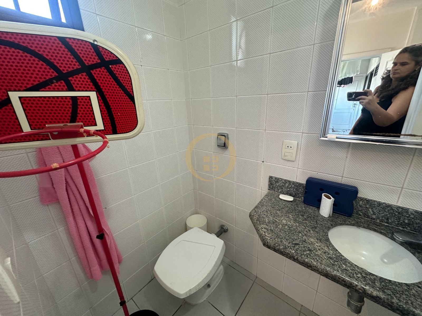 Apartamento na Praia da Pitangueiras, Guarujá - SP
