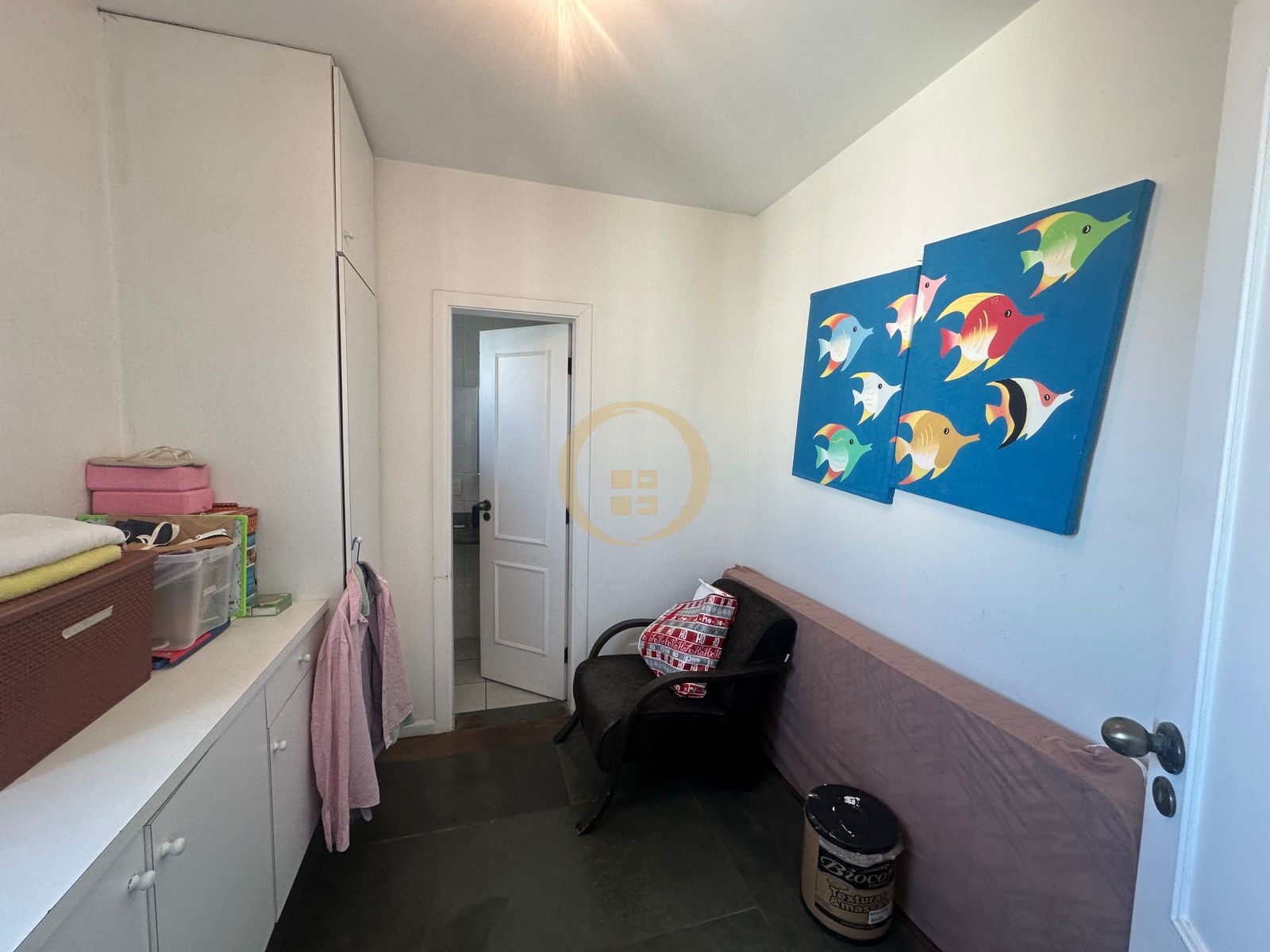 Apartamento na Praia da Pitangueiras, Guarujá - SP
