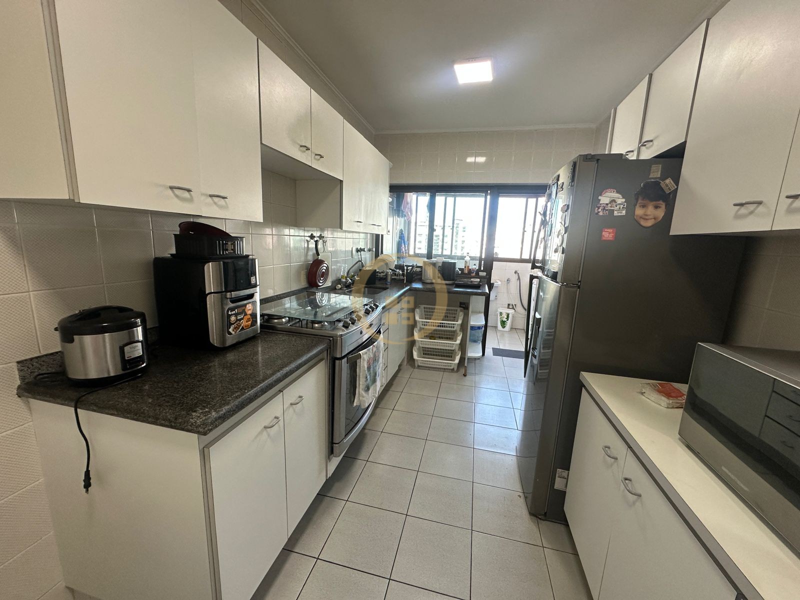 Apartamento na Praia da Pitangueiras, Guarujá - SP