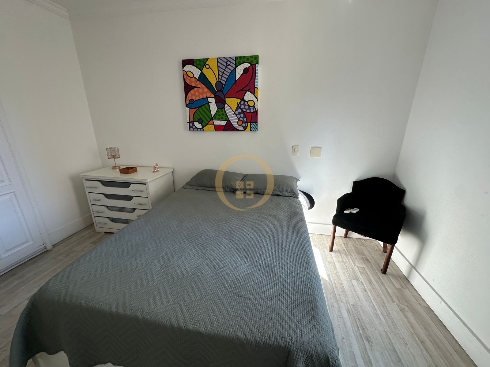 Apartamento na Praia da Pitangueiras, Guarujá - SP