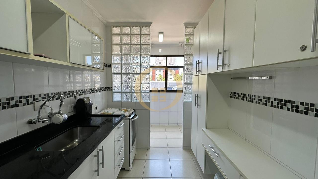 Apartamento na Praia da Enseada, Guarujá - SP