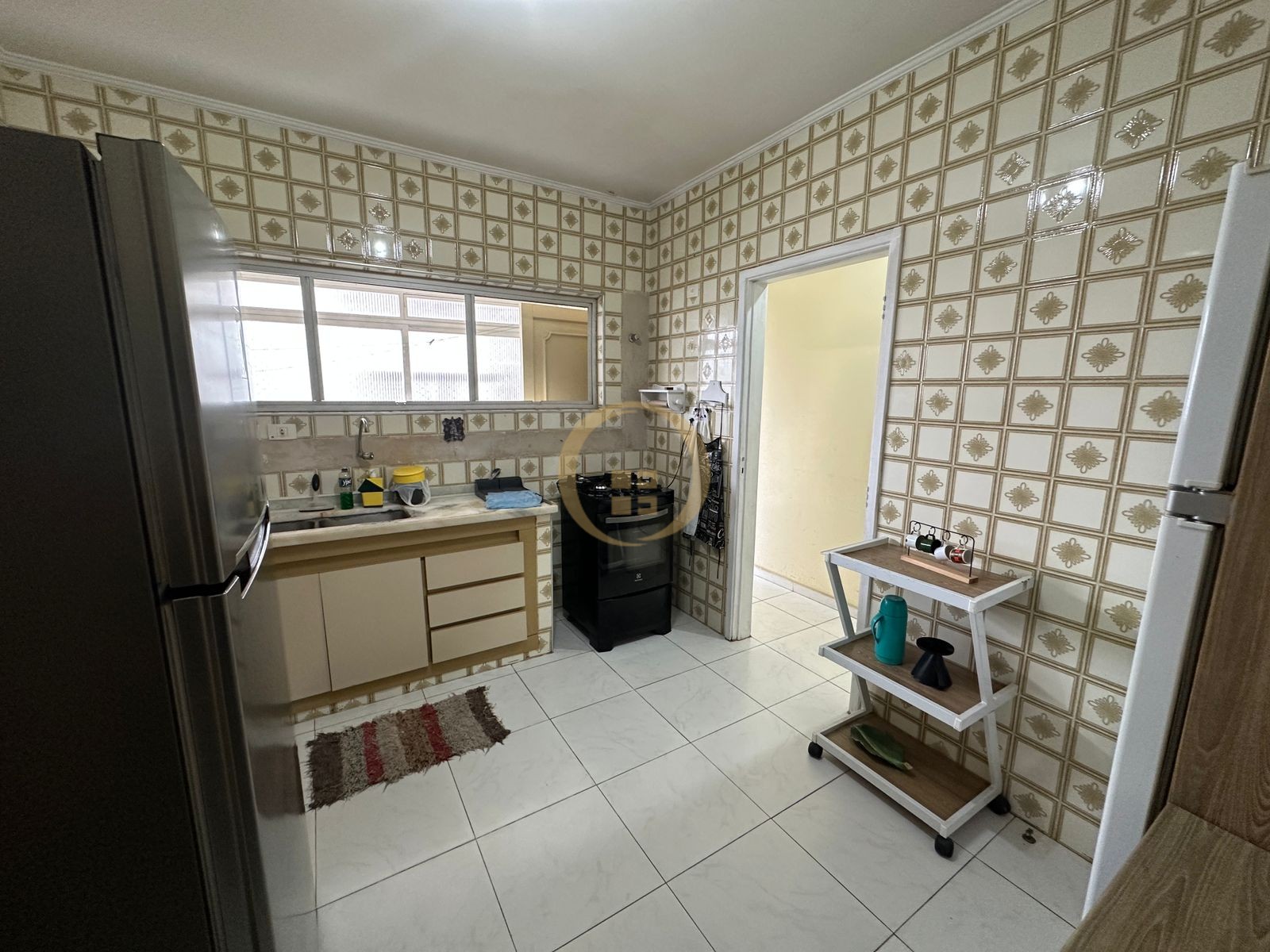 Apartamento na Praia das Pitangueiras, Guarujá - SP