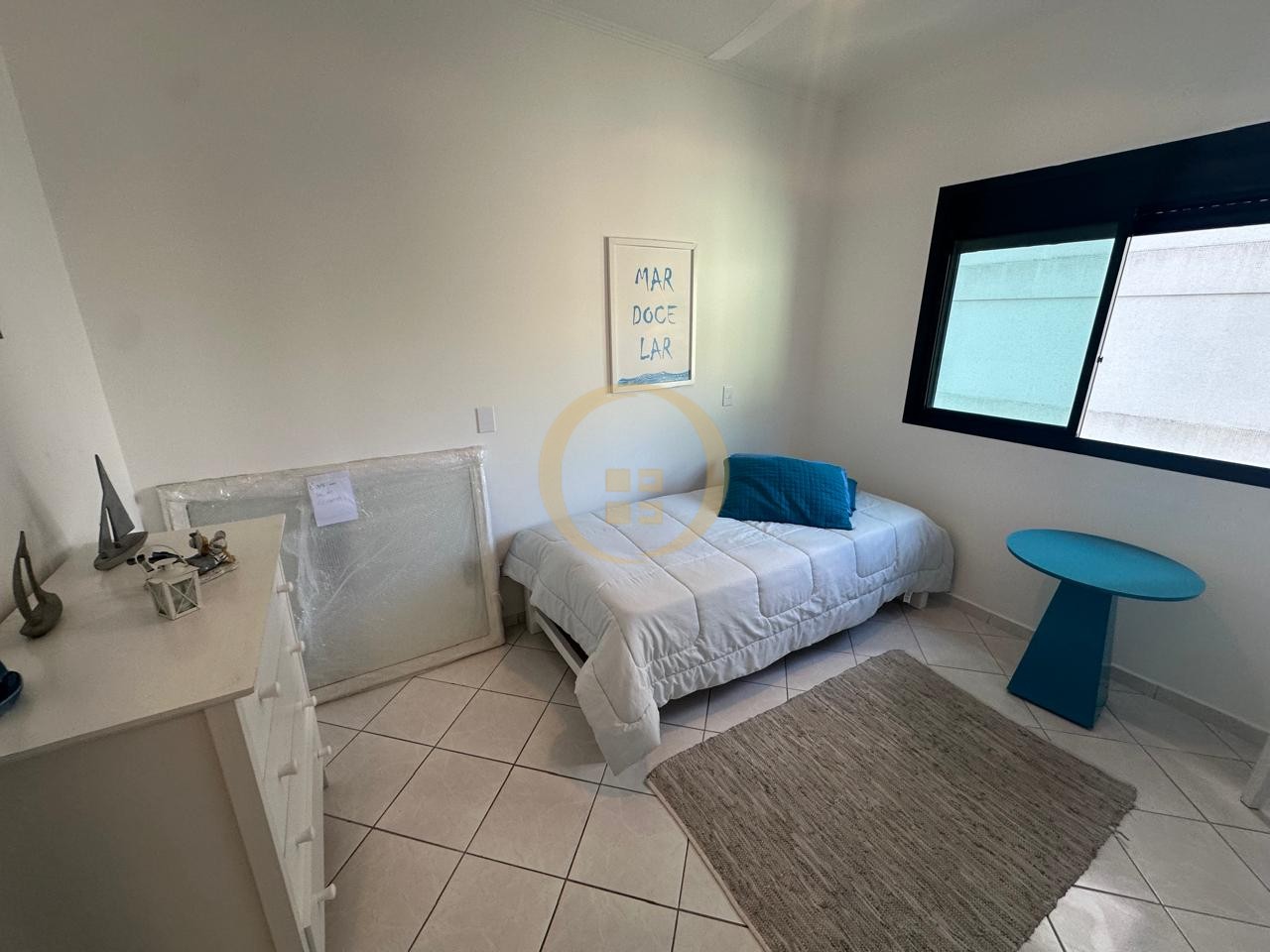 Apartamento Frente ao Mar nas Pitangueiras, Guarujá - SP