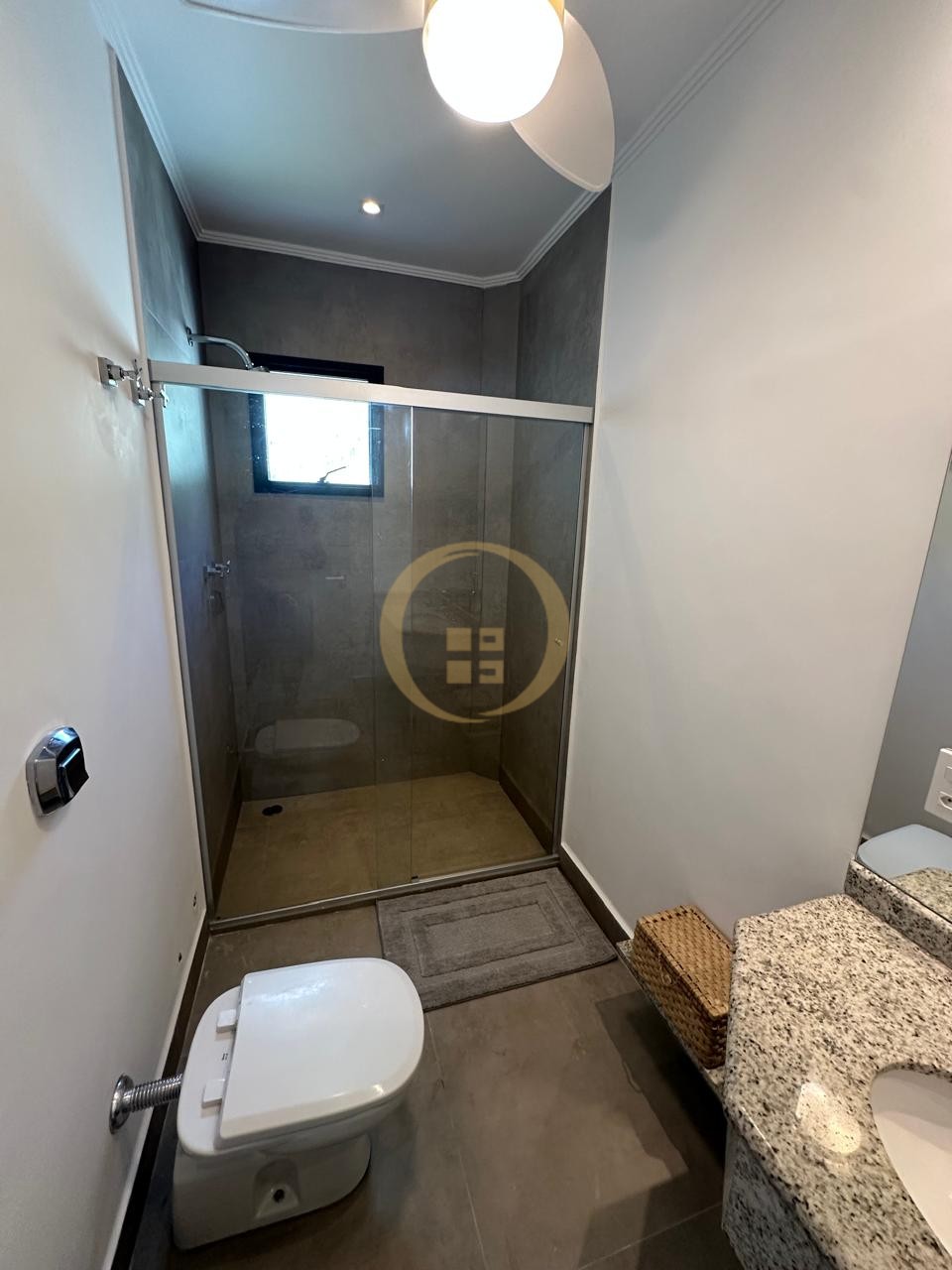 Apartamento Frente ao Mar nas Pitangueiras, Guarujá - SP