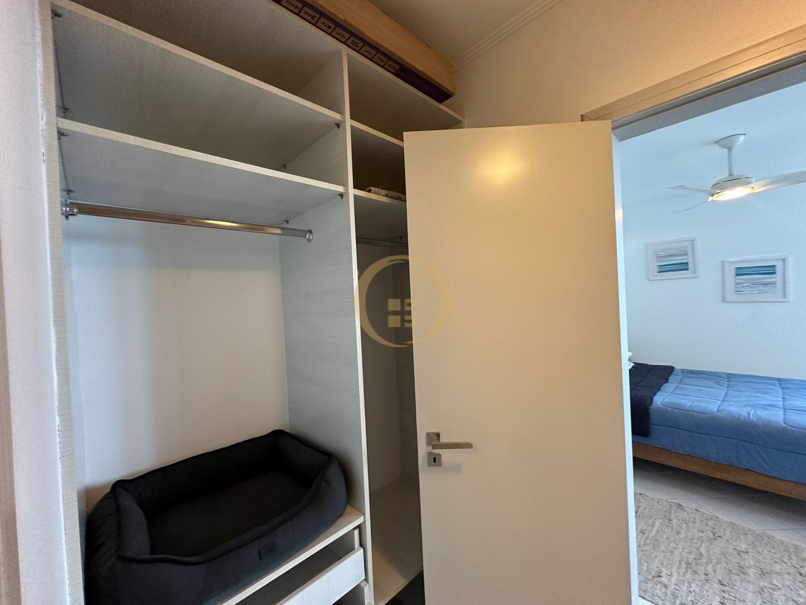 Apartamento Frente ao Mar nas Pitangueiras, Guarujá - SP