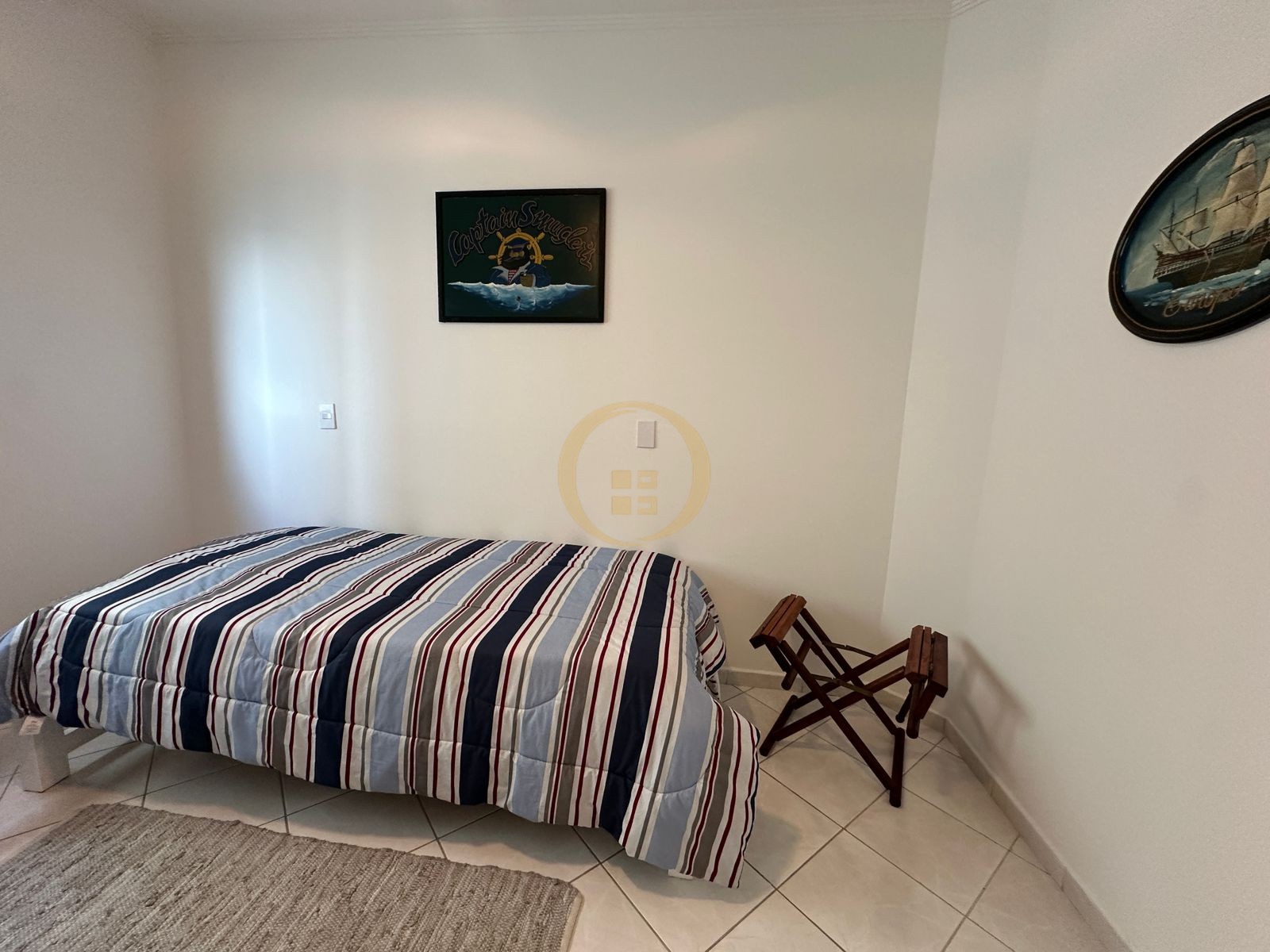 Apartamento Frente ao Mar nas Pitangueiras, Guarujá - SP