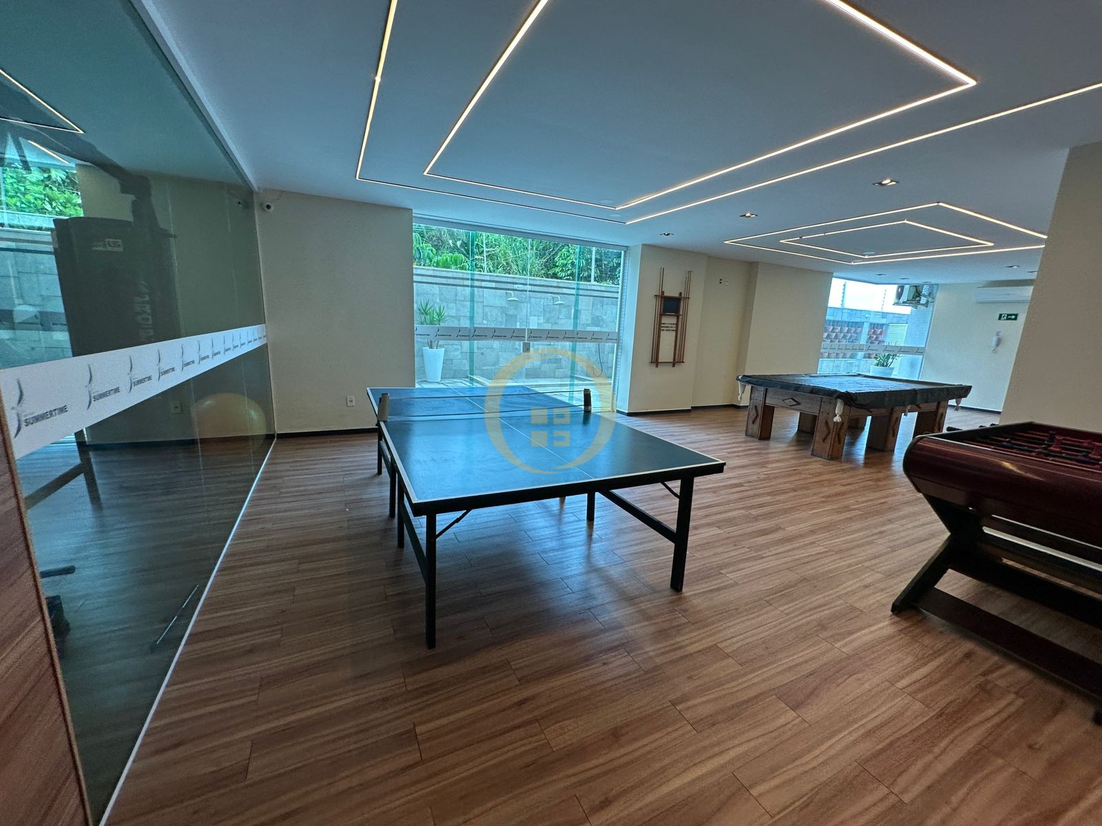 Apartamento Frente ao Mar nas Pitangueiras, Guarujá - SP